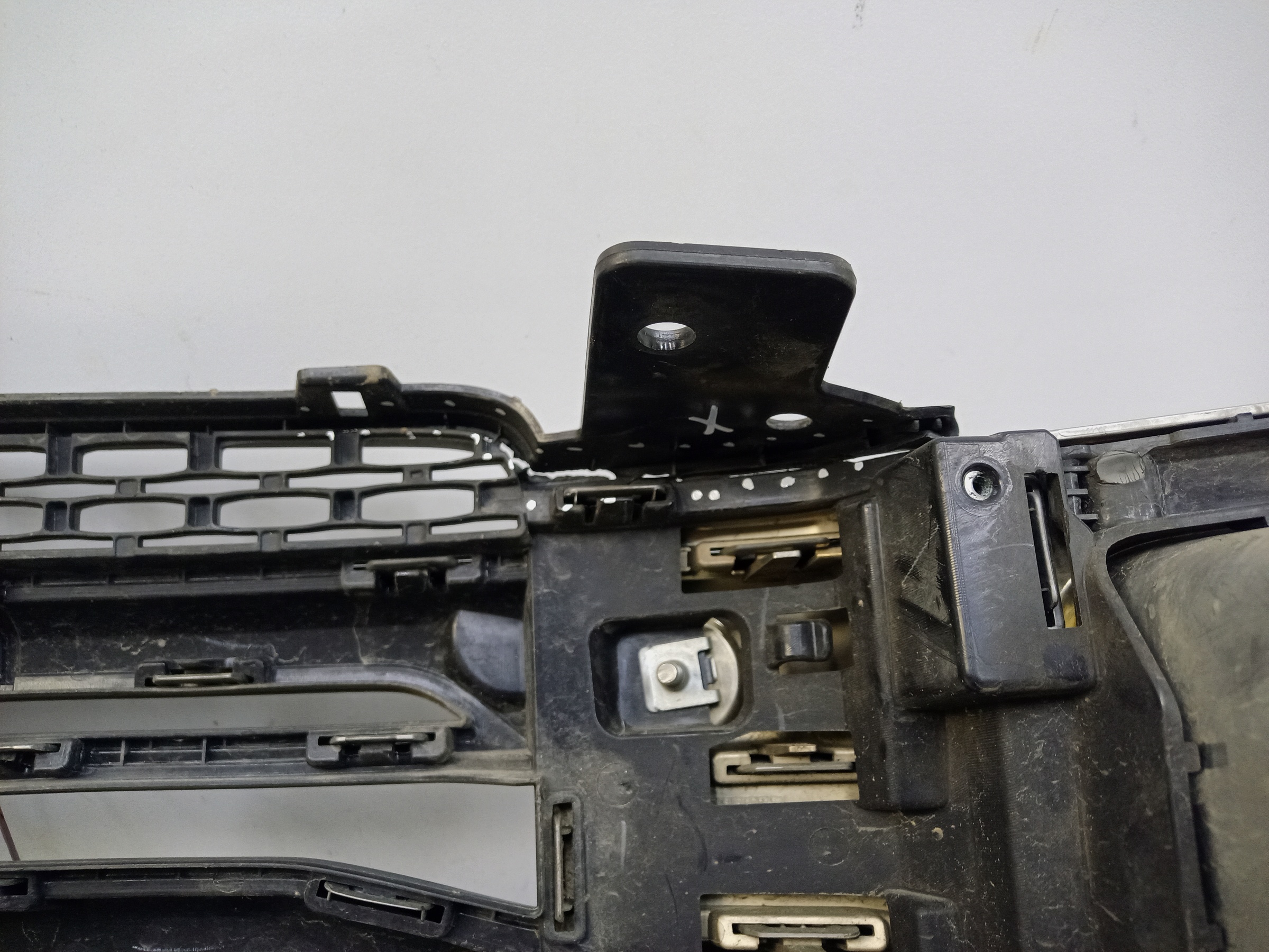 Решетка радиатора Haval H9 2