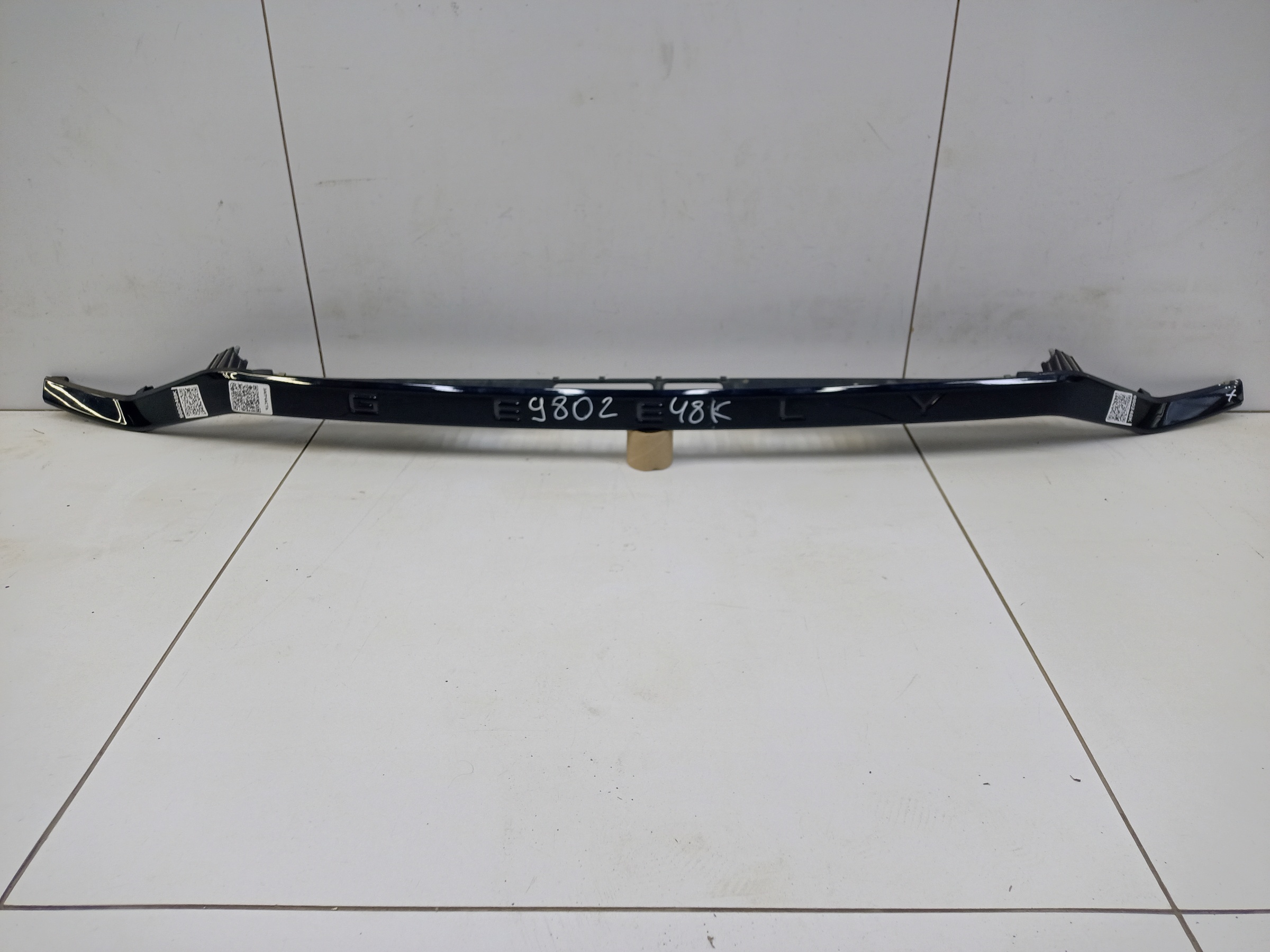 Накладка крышки багажника хром Geely Tugella 1