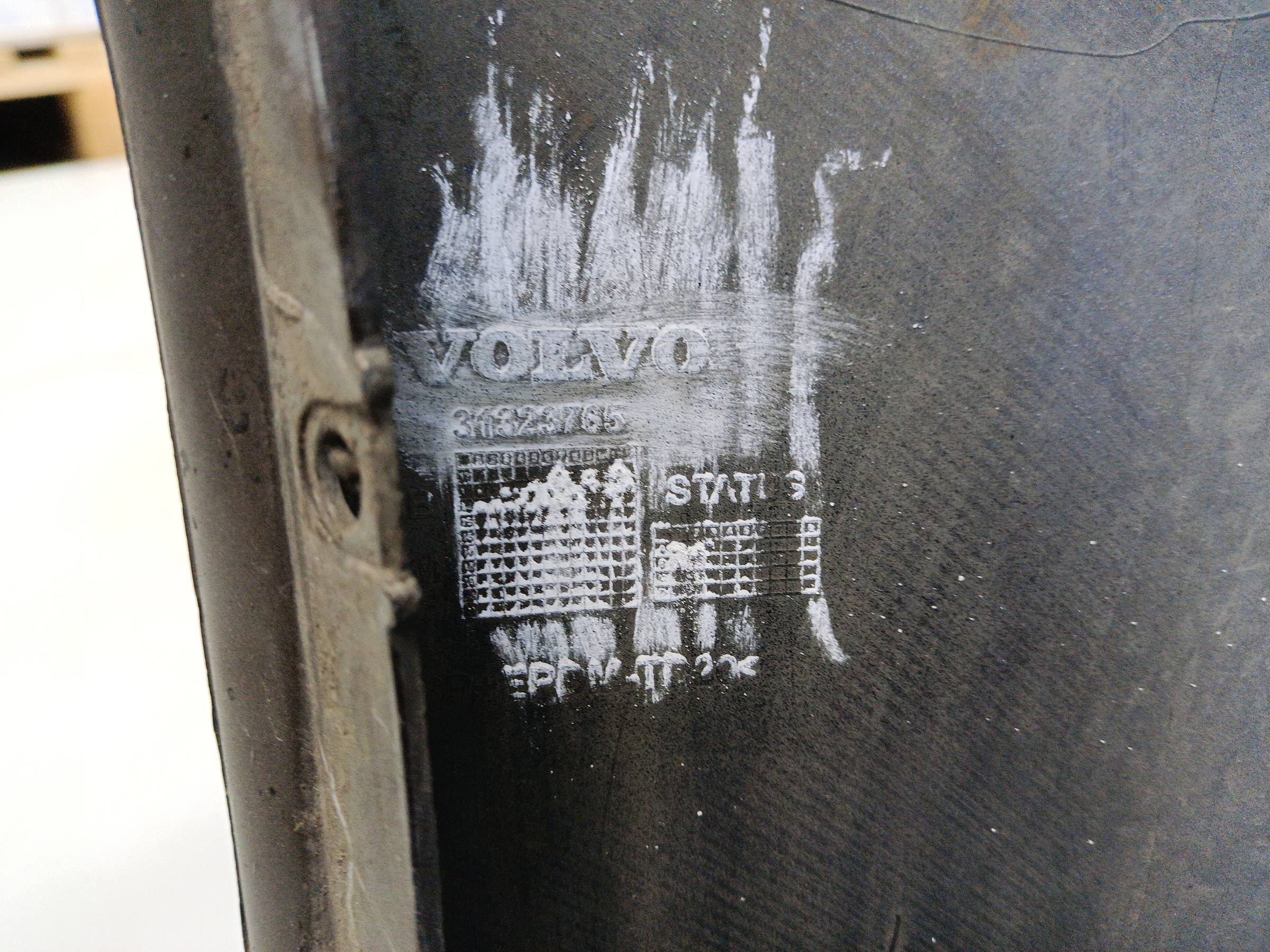 Бампер передний Volvo XC60 1 Restail