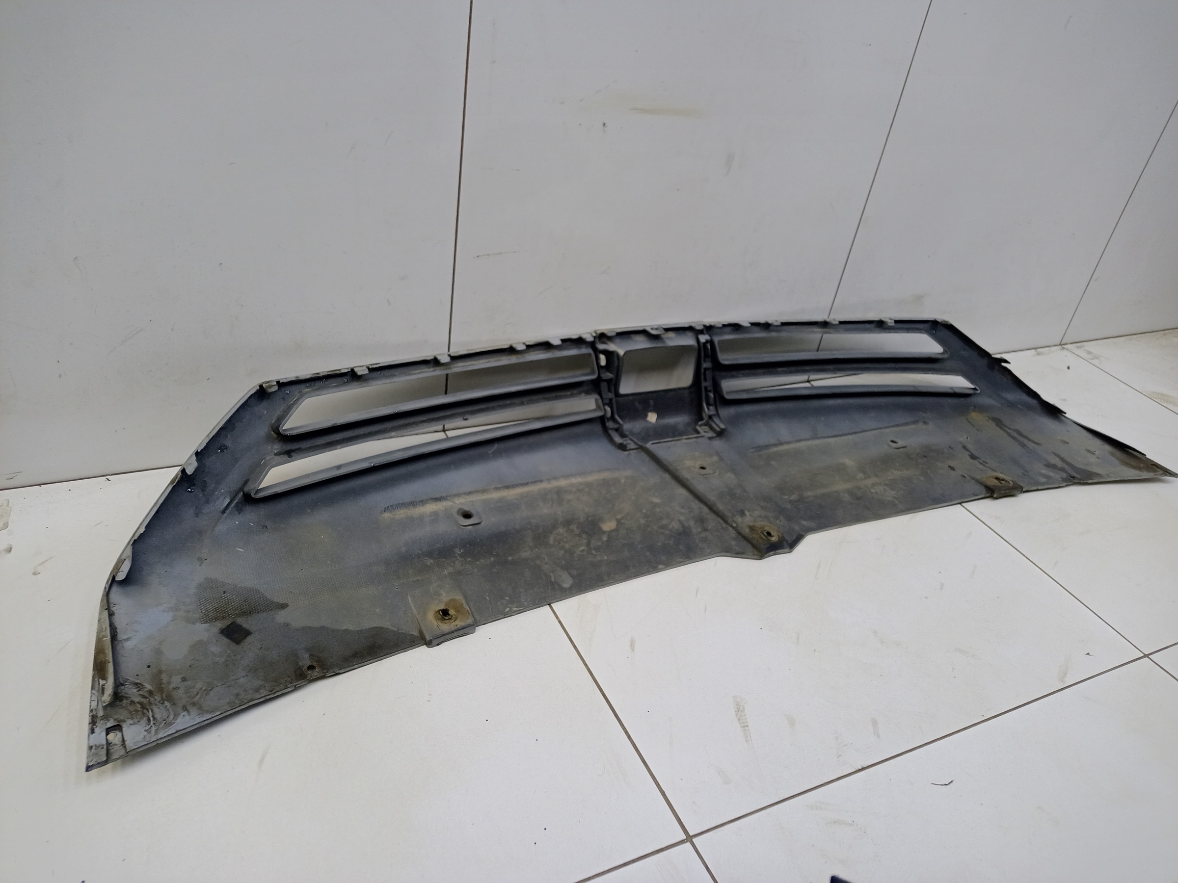 Накладка переднего бампера Exeed LX