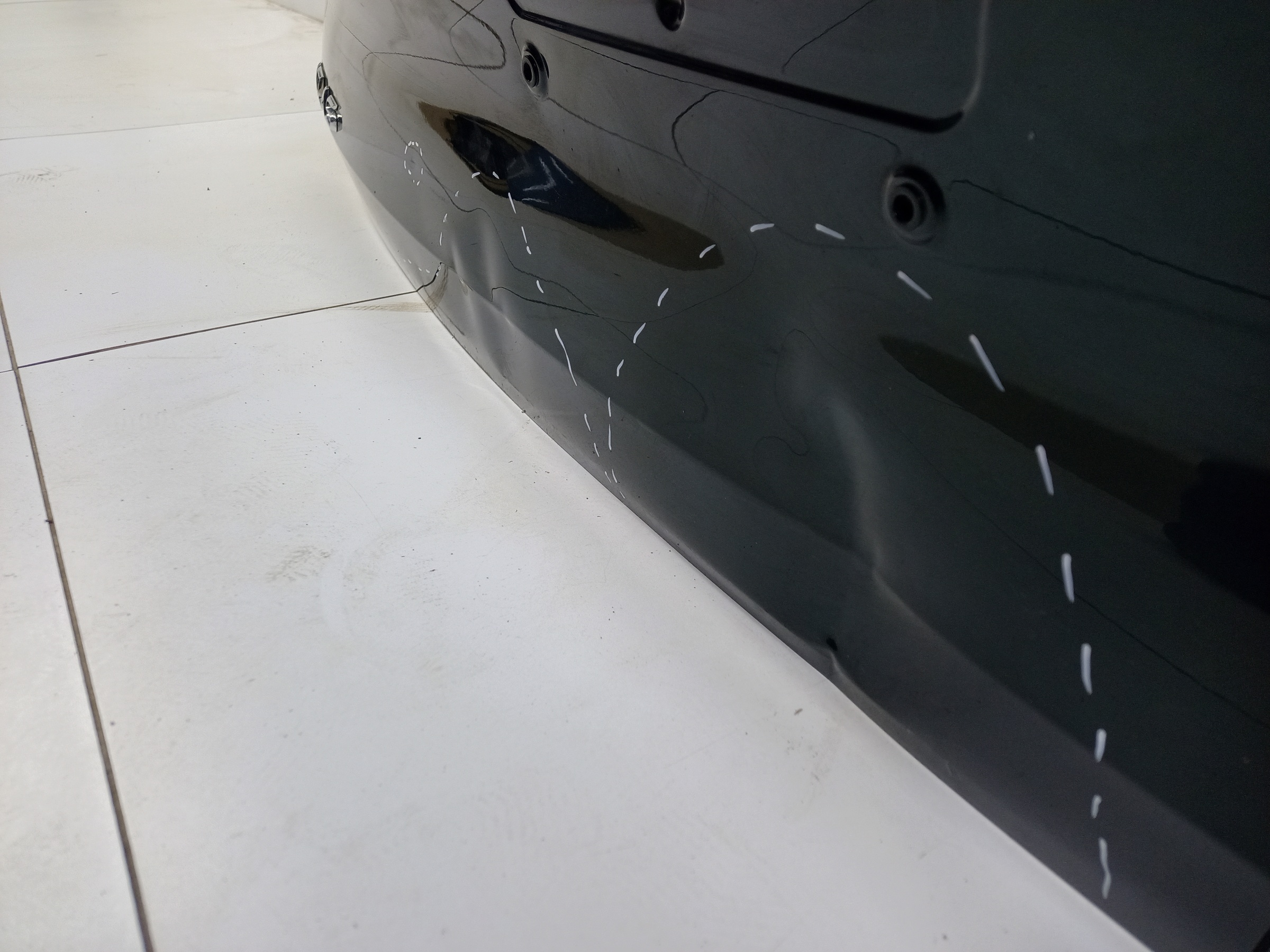 Крышка багажника Geely Atlas 2