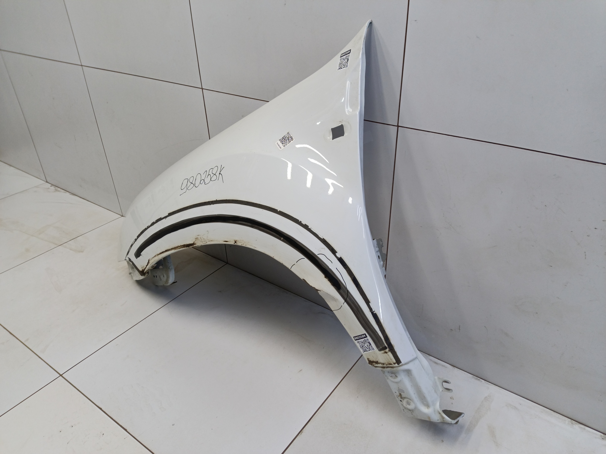 Крыло переднее левое Renault Duster 1