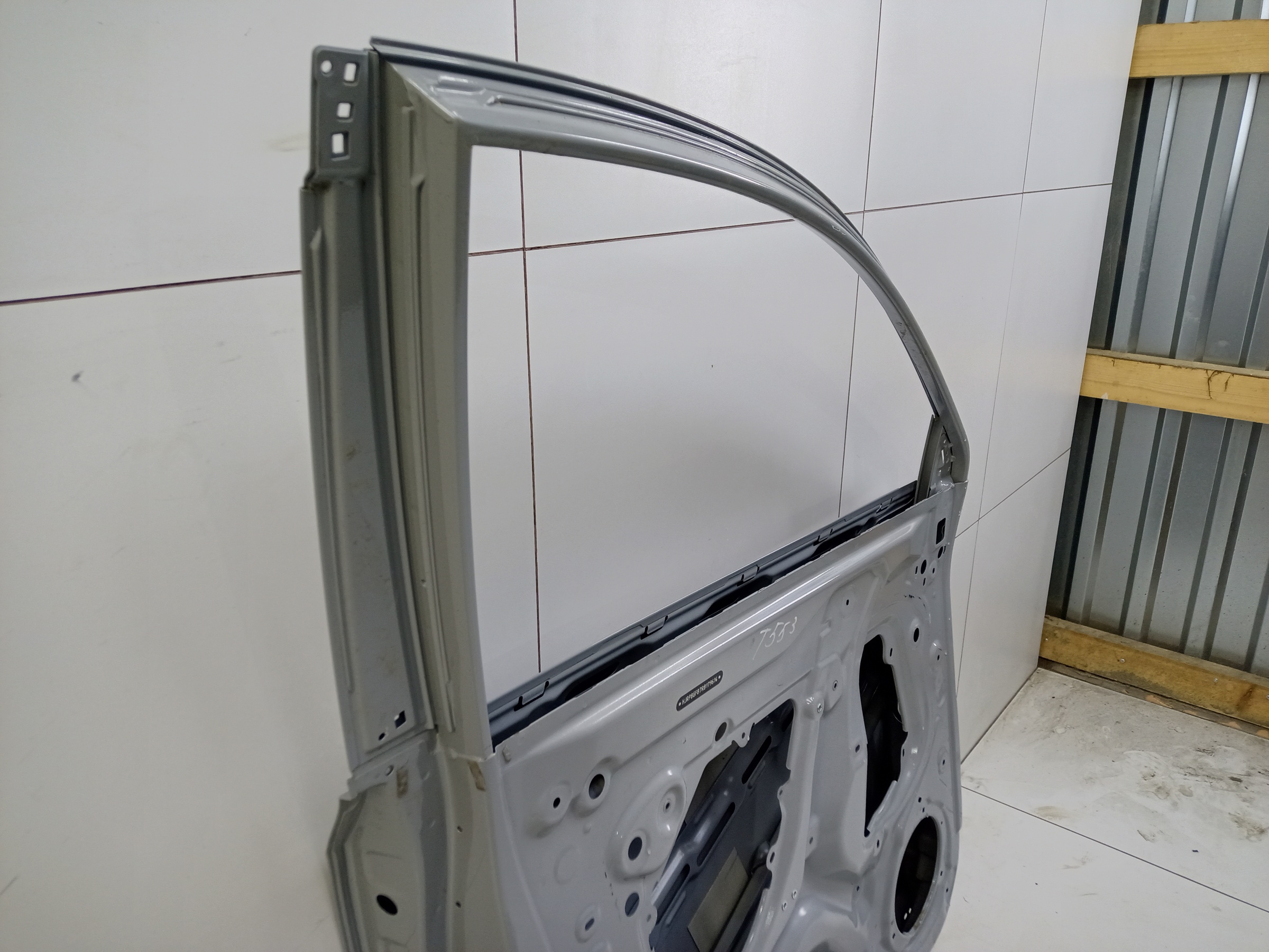 Дверь передняя левая Jetour Dashing