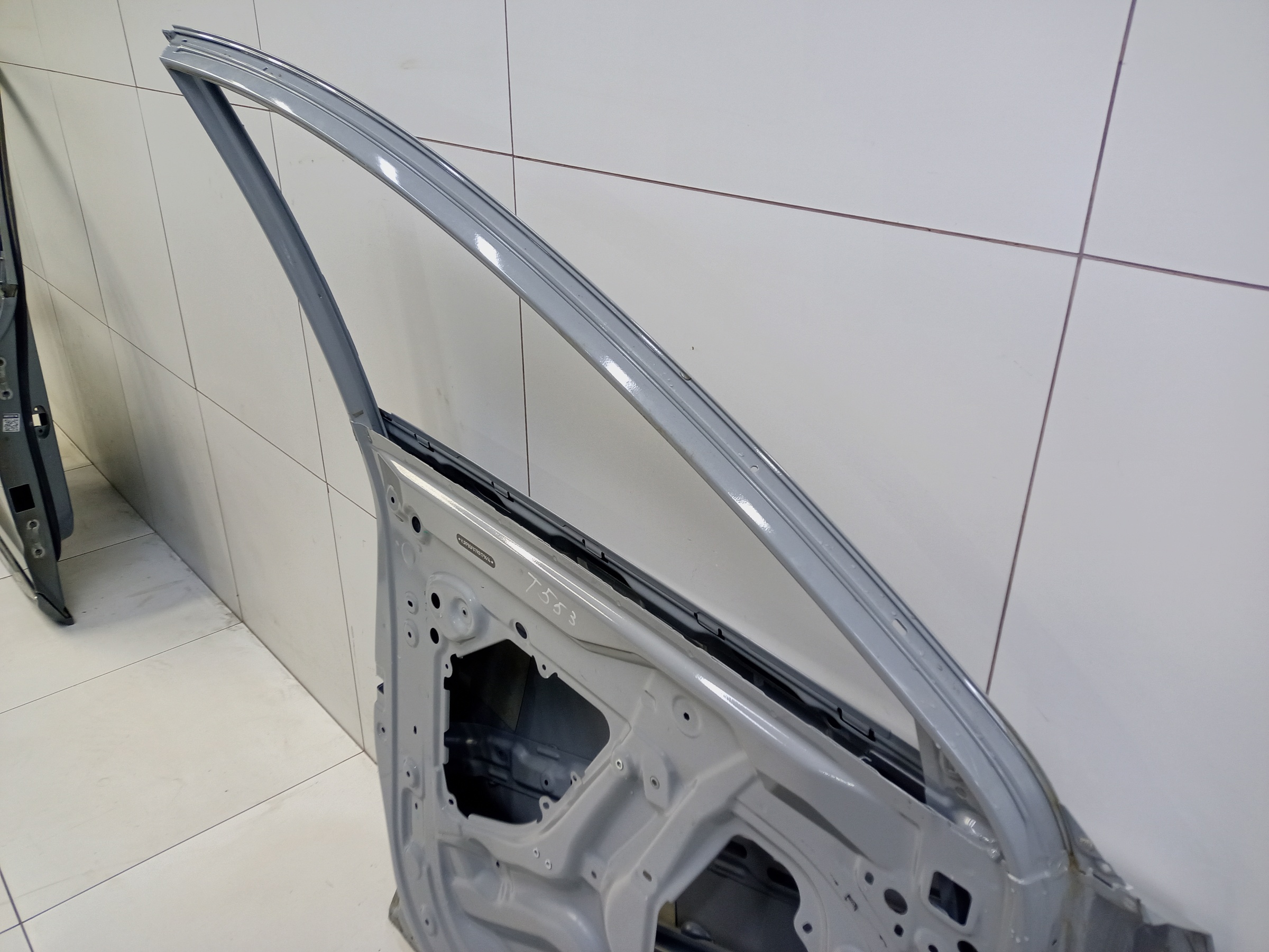 Дверь передняя левая Jetour Dashing