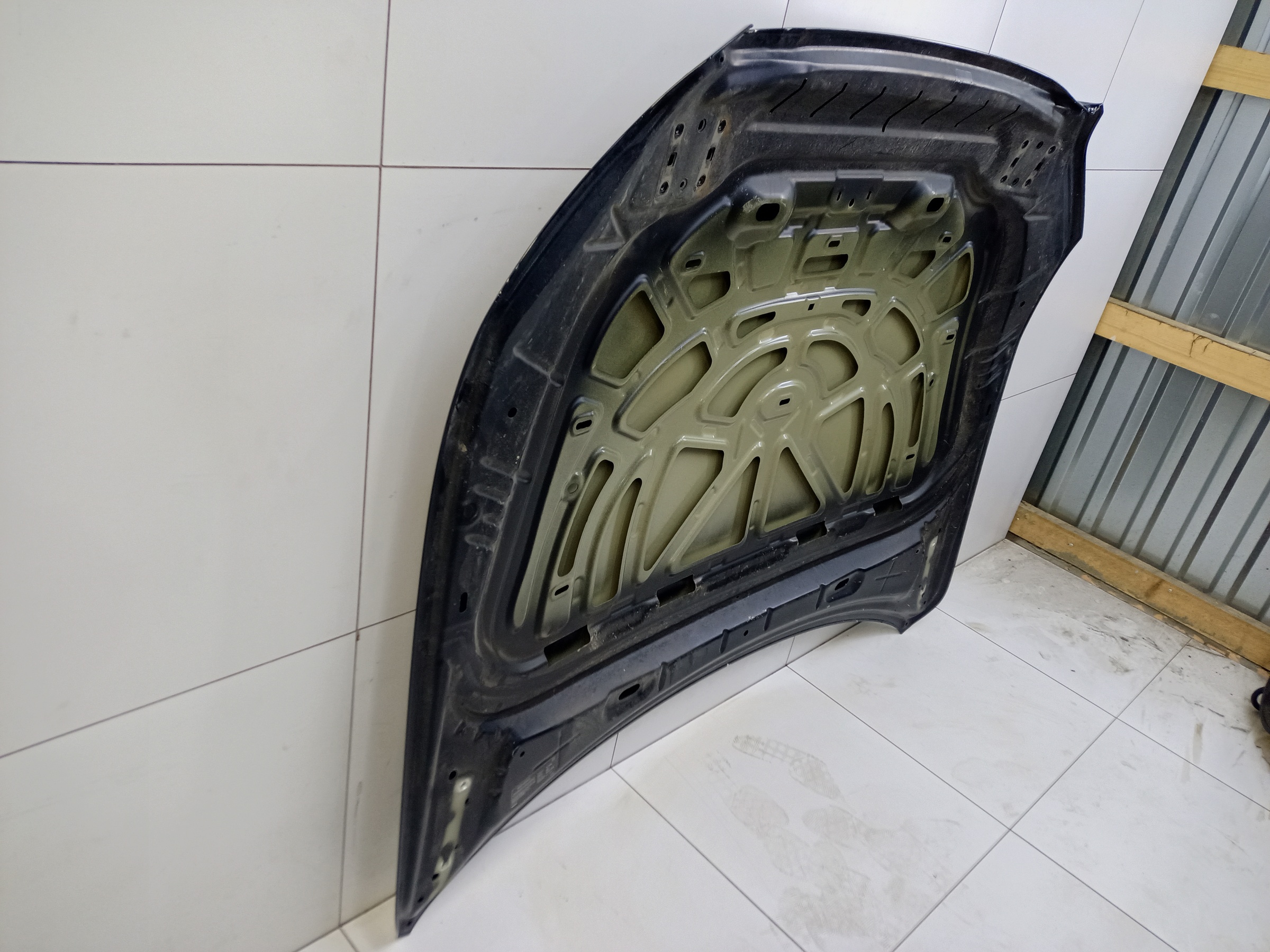 Капот Volvo XC60 2