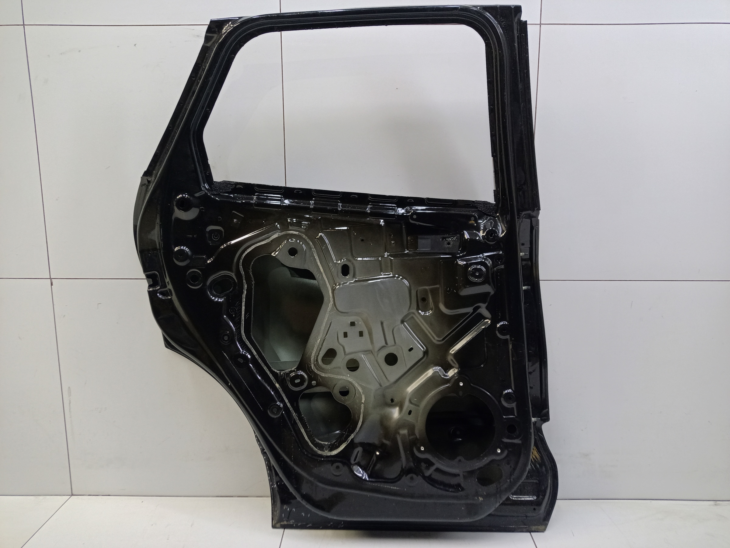 Дверь задняя левая Renault Kaptur