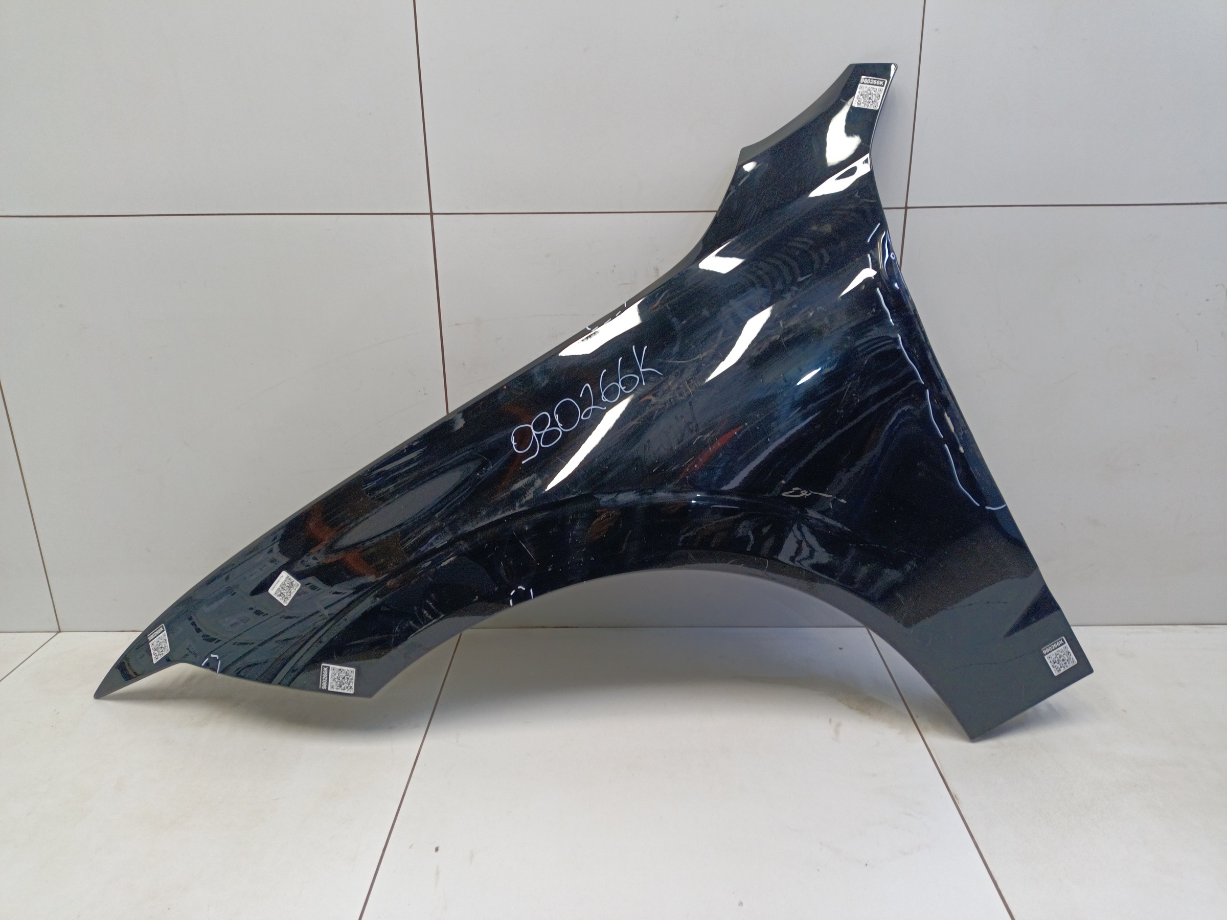 Крыло переднее левое Volvo XC60 2