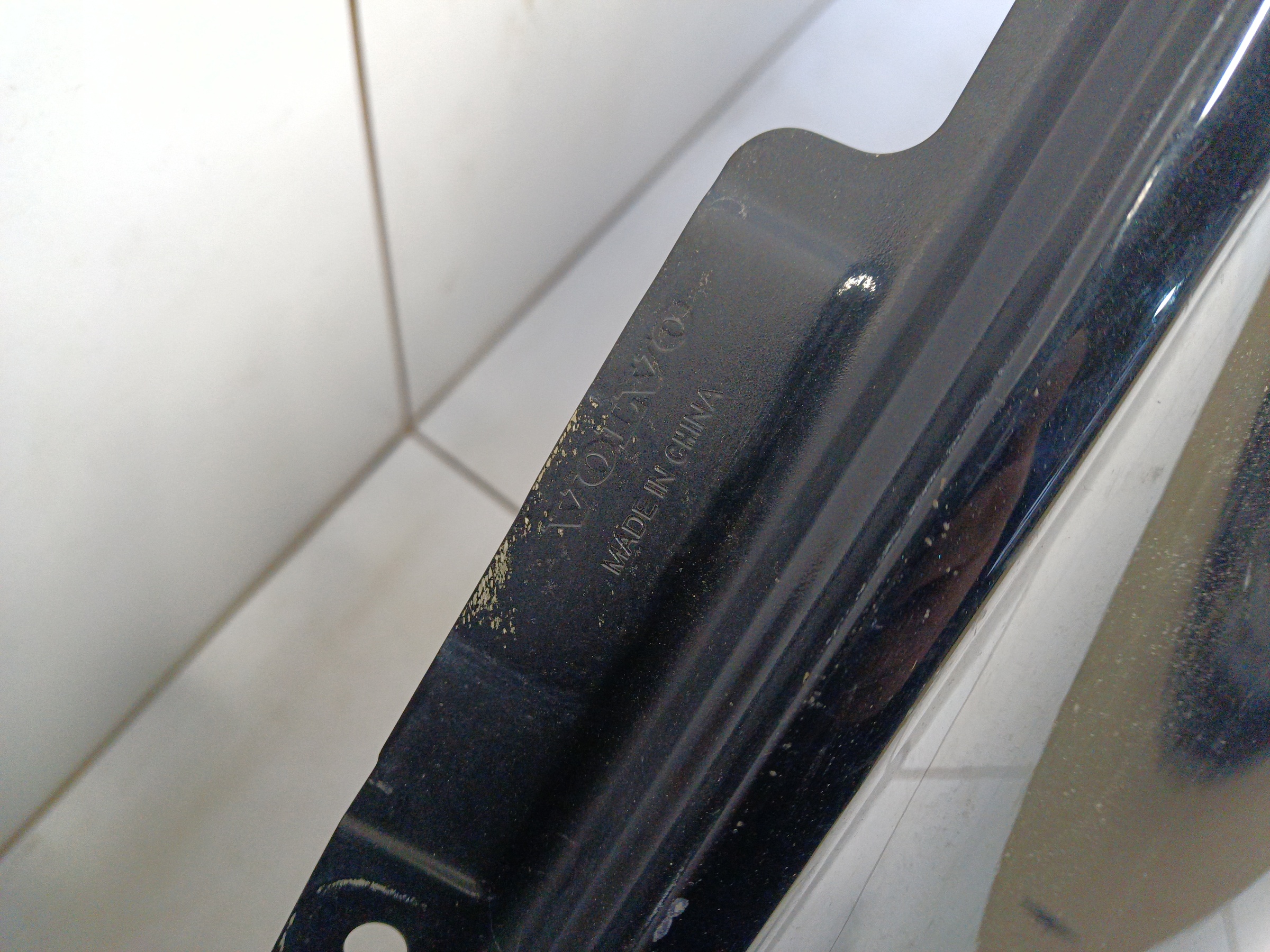 Крыло переднее левое Volvo XC60 2