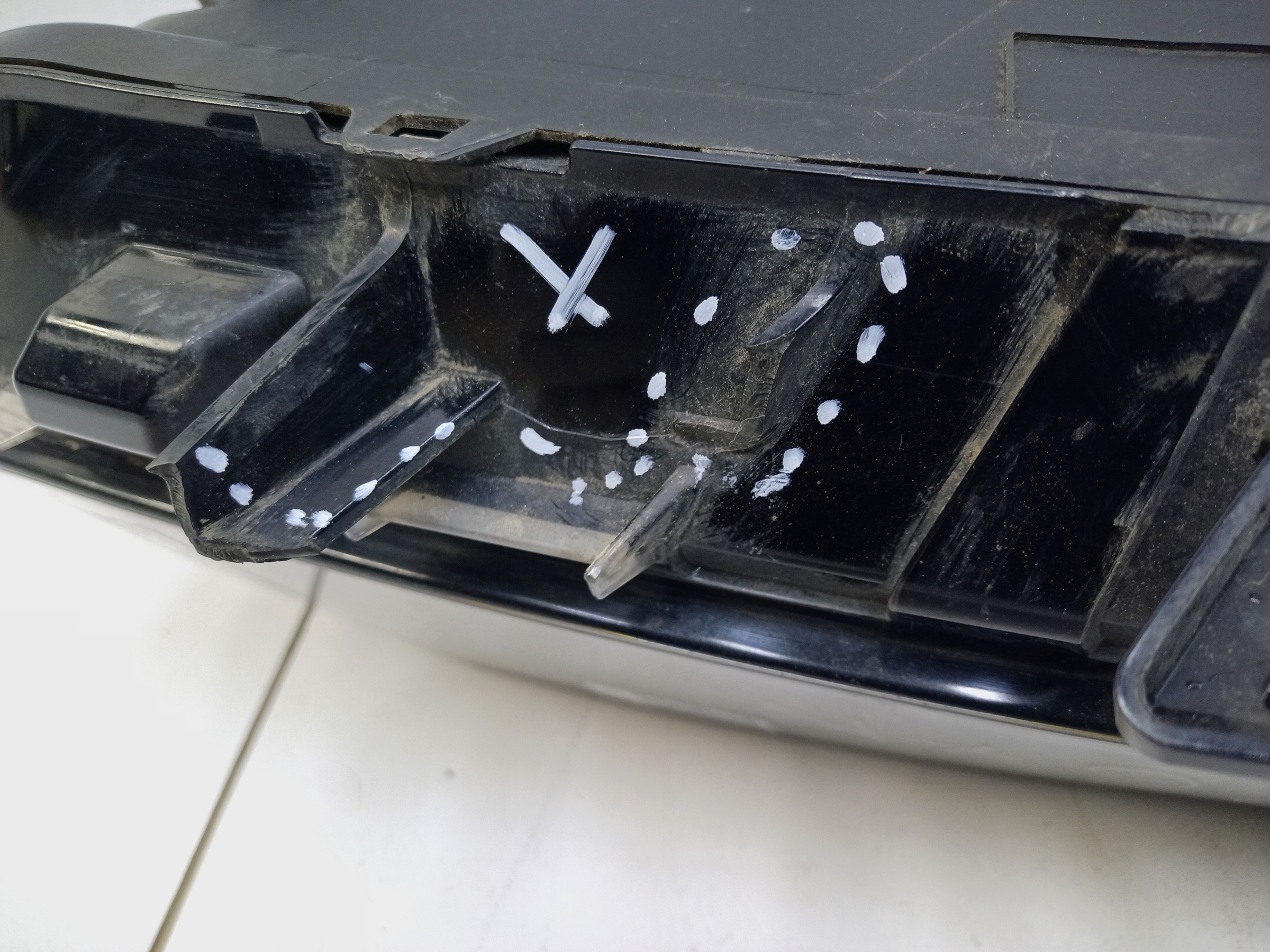 Фара передняя правая Geely Coolray LED