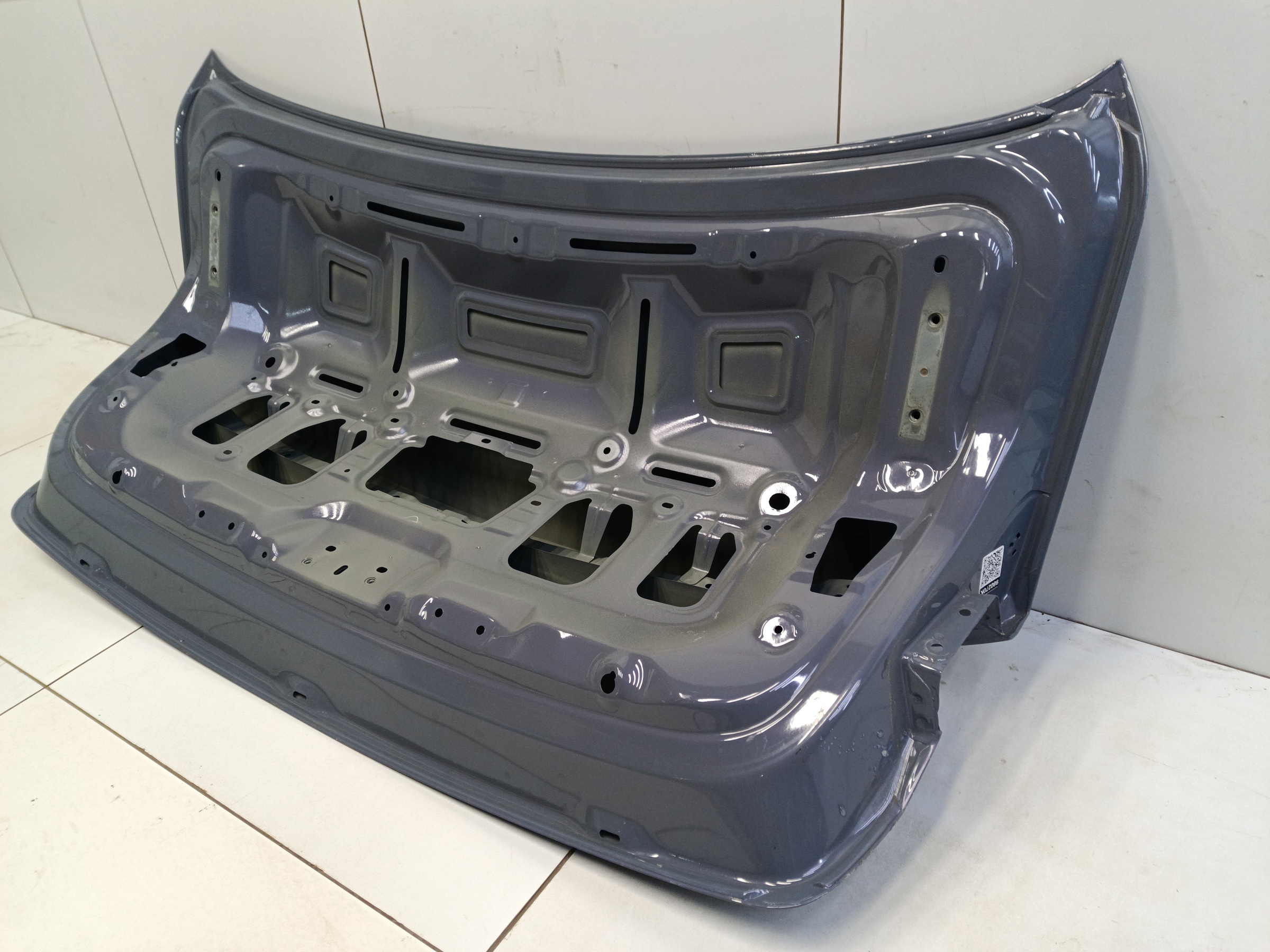 Крышка багажника Geely Preface