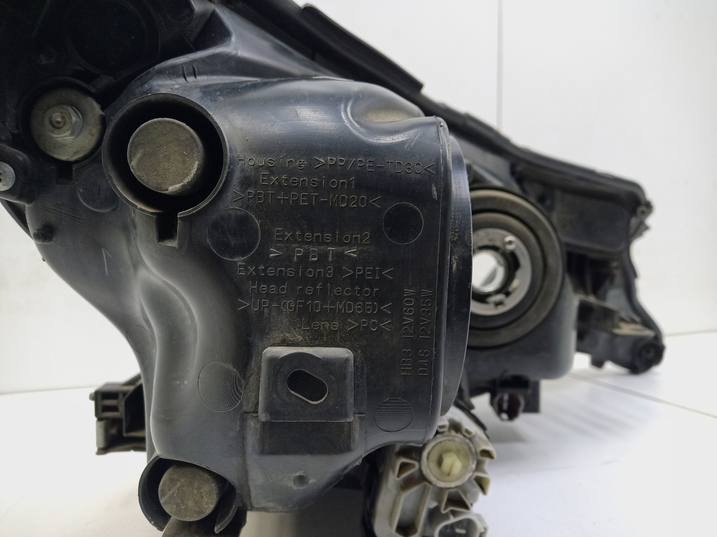 Фара передняя левая Toyota RAV4 CA40 ксенон