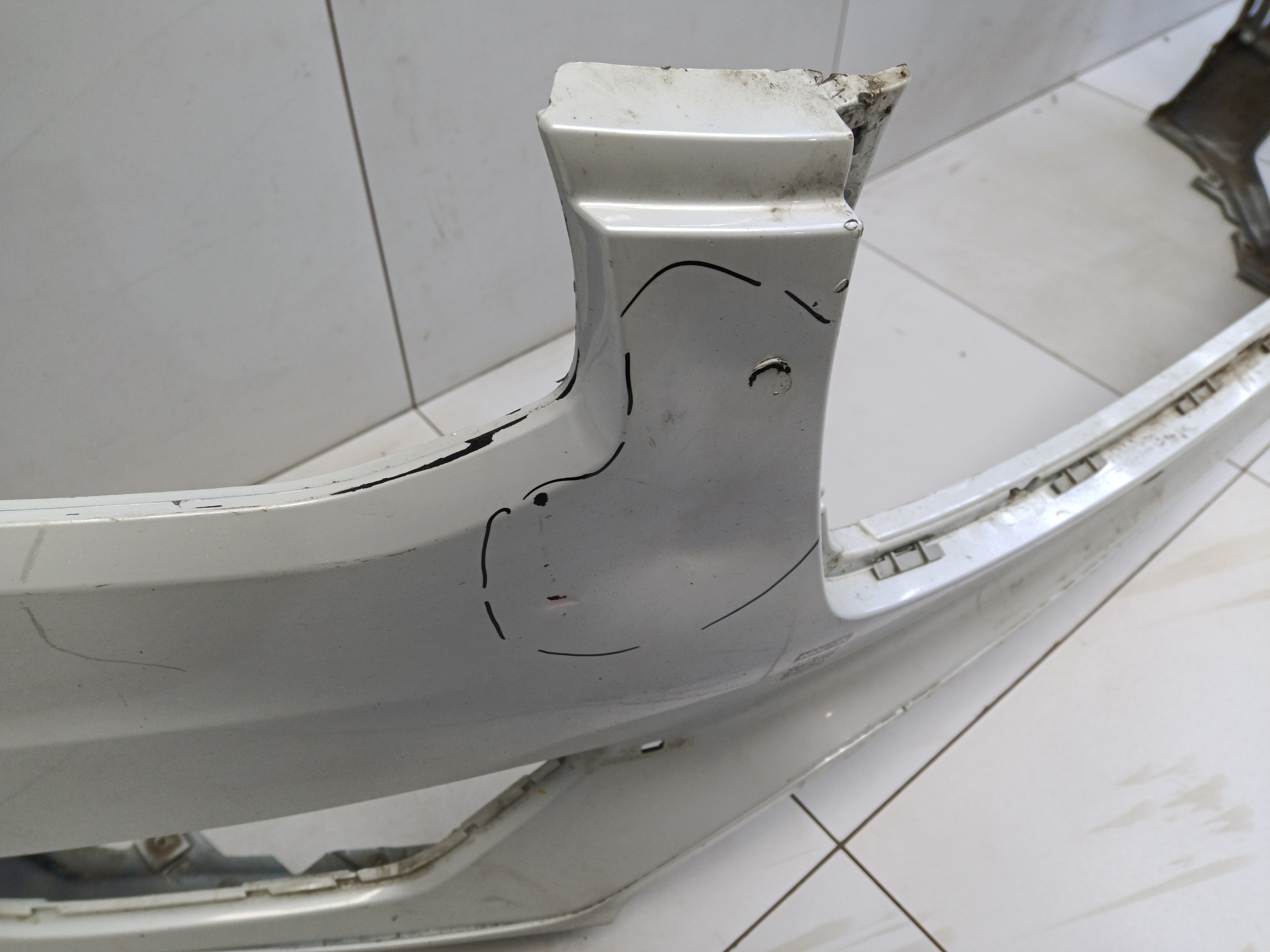 Бампер передний Volvo XC90 2