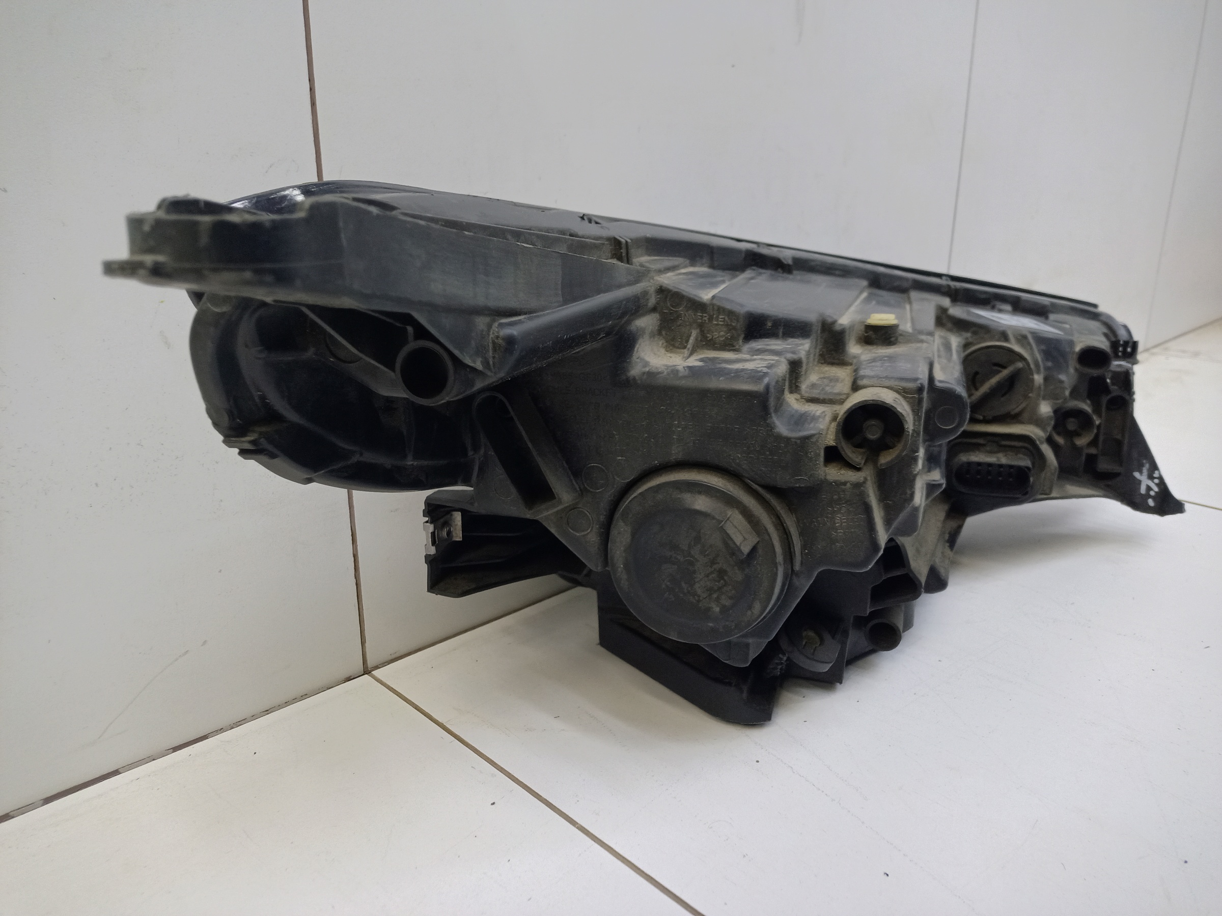 Фара передняя левая Omoda S5 LED