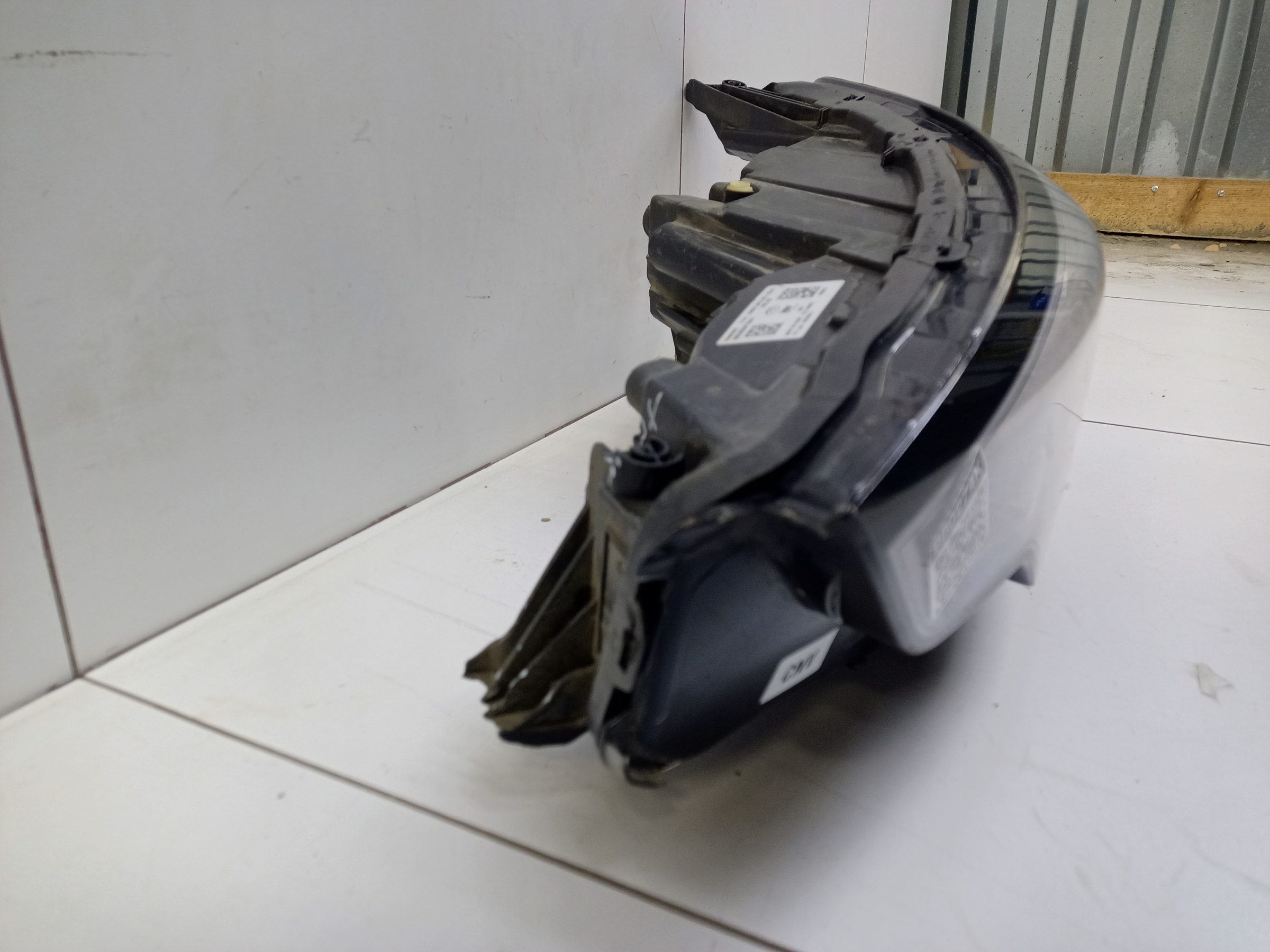 Фара передняя левая Omoda S5 LED