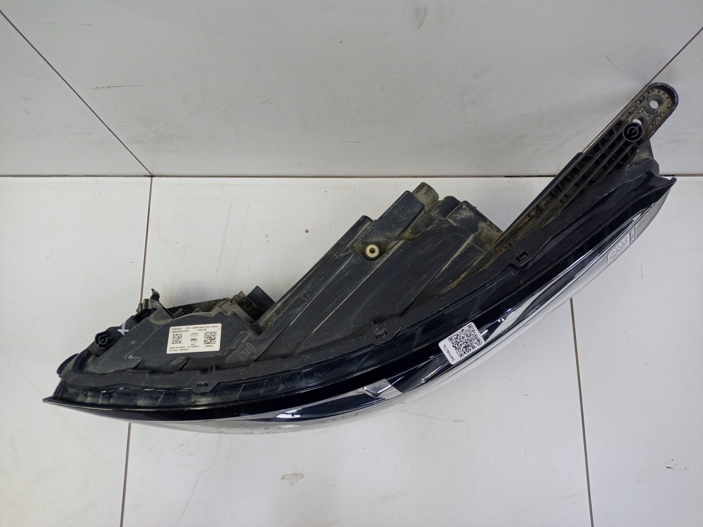 Фара передняя левая Omoda S5 LED