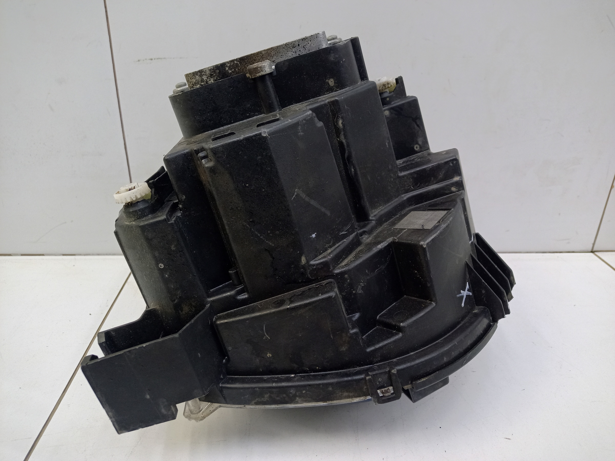 Фара передняя левая Haval Dargo LED