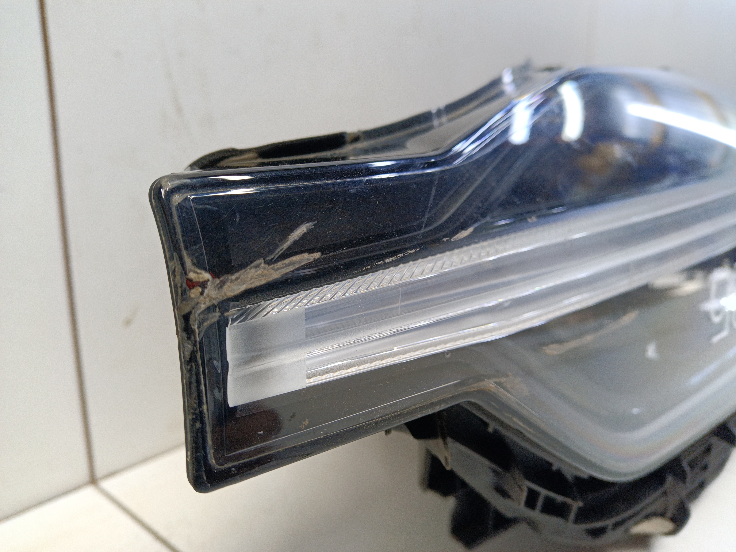 Фара передняя левая Volvo XC60 2 Full LED