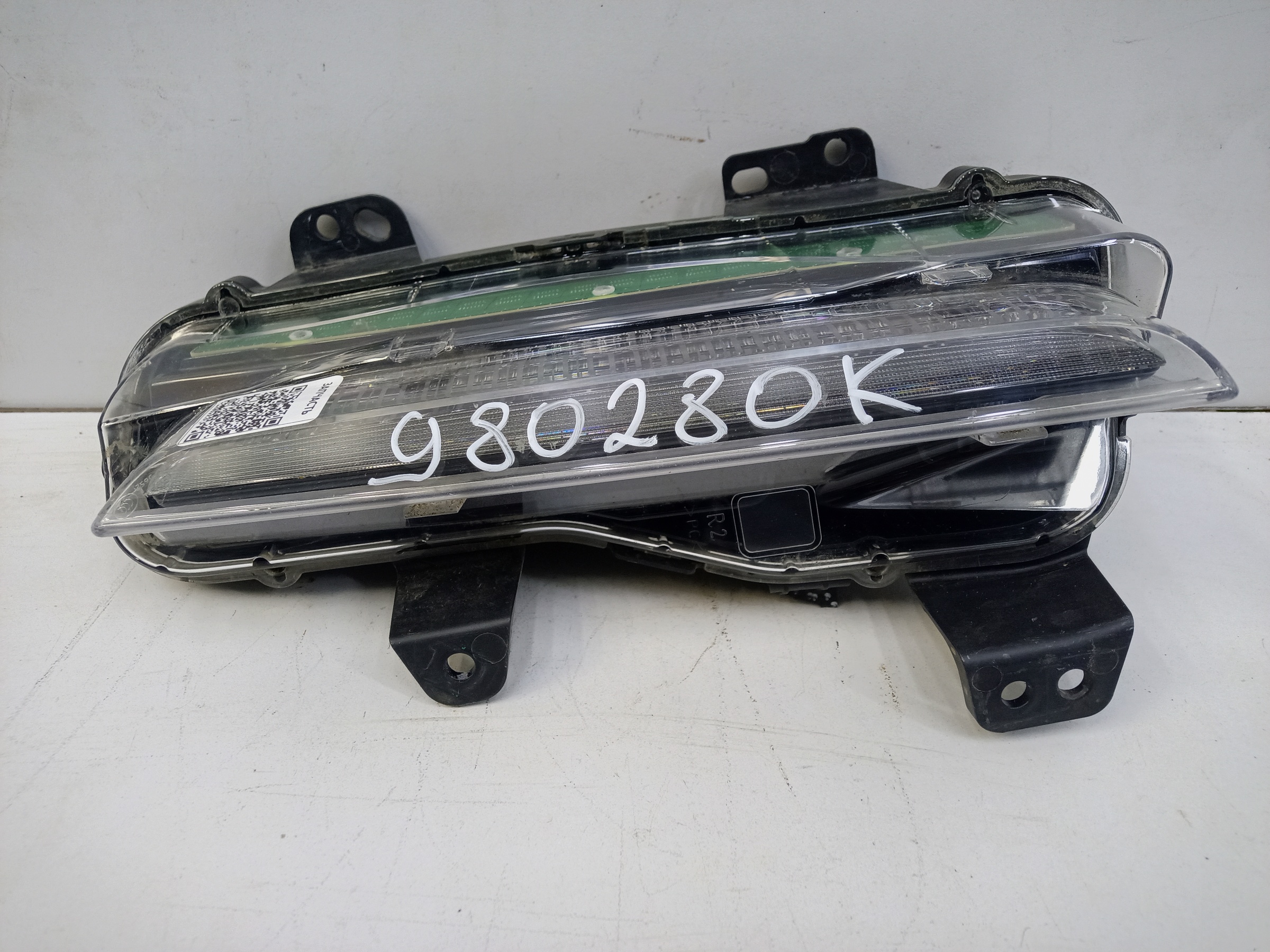 Фара ДХО передняя правая Geely Preface