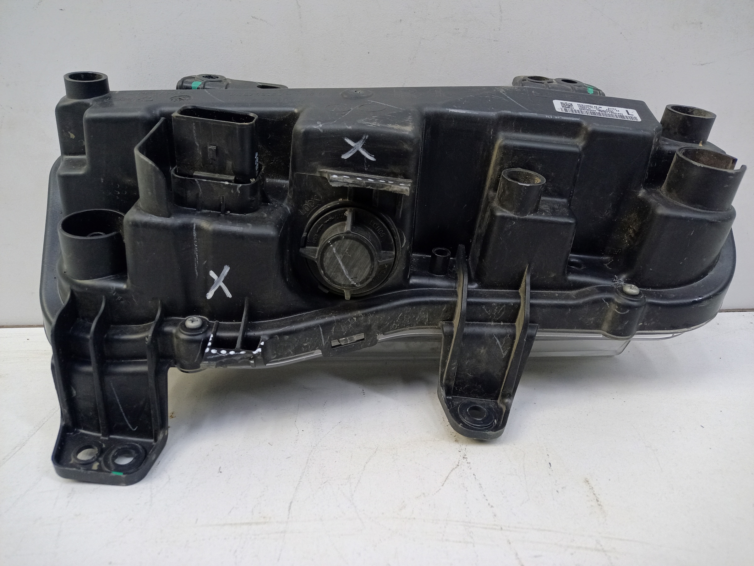 Фара ДХО передняя правая Geely Preface