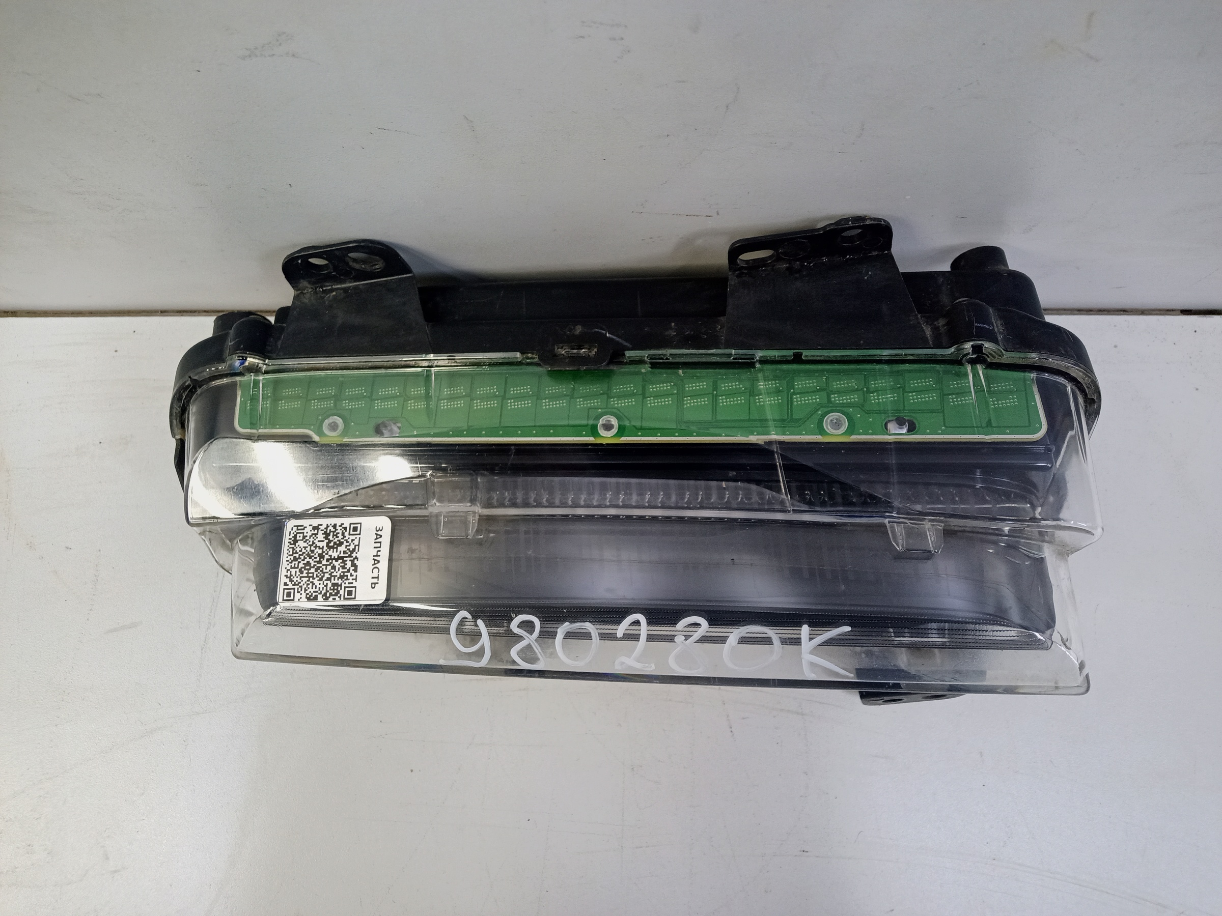 Фара ДХО передняя правая Geely Preface