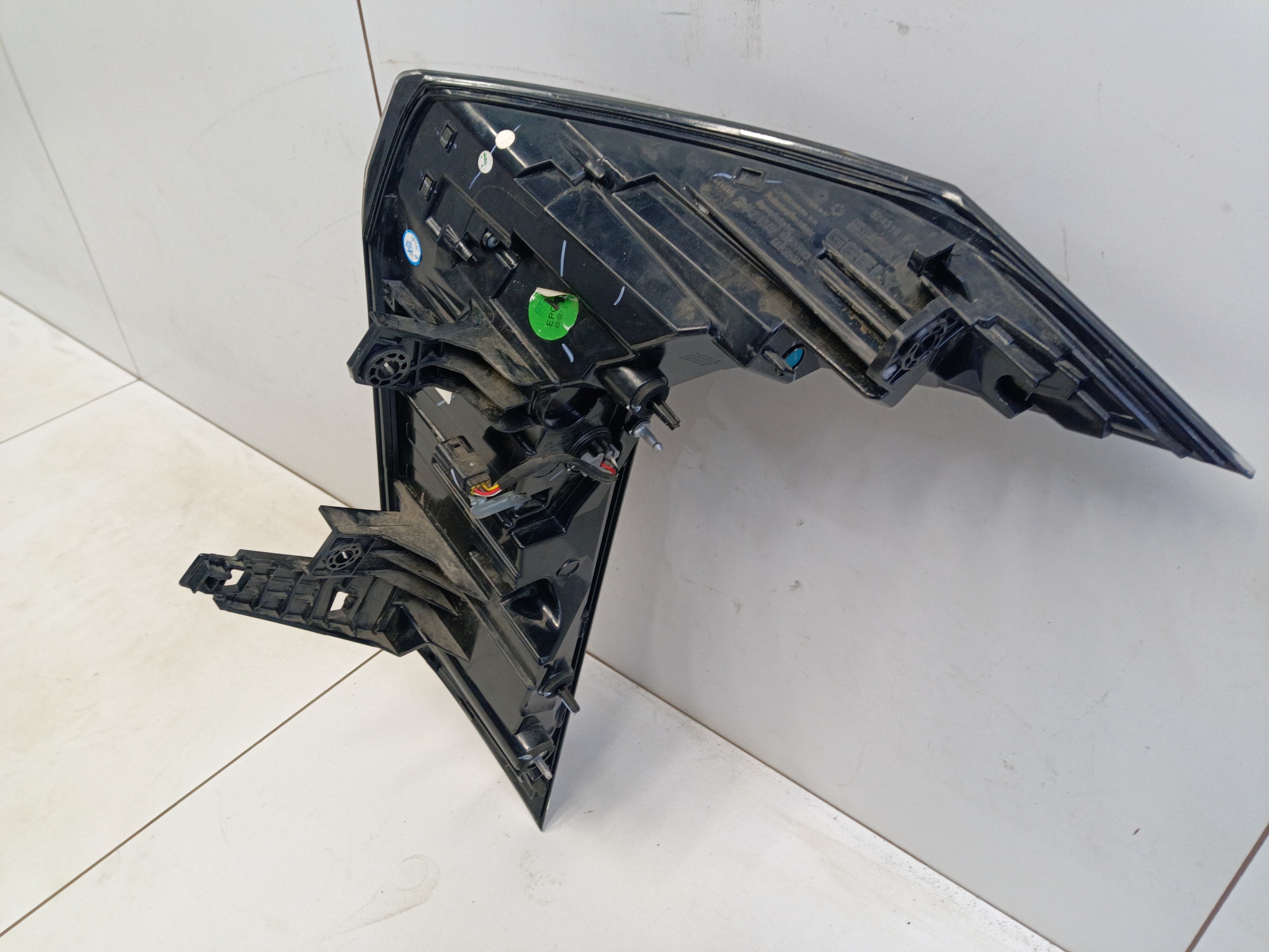 Фонарь задний левый наружный Geely Atlas 2 LED