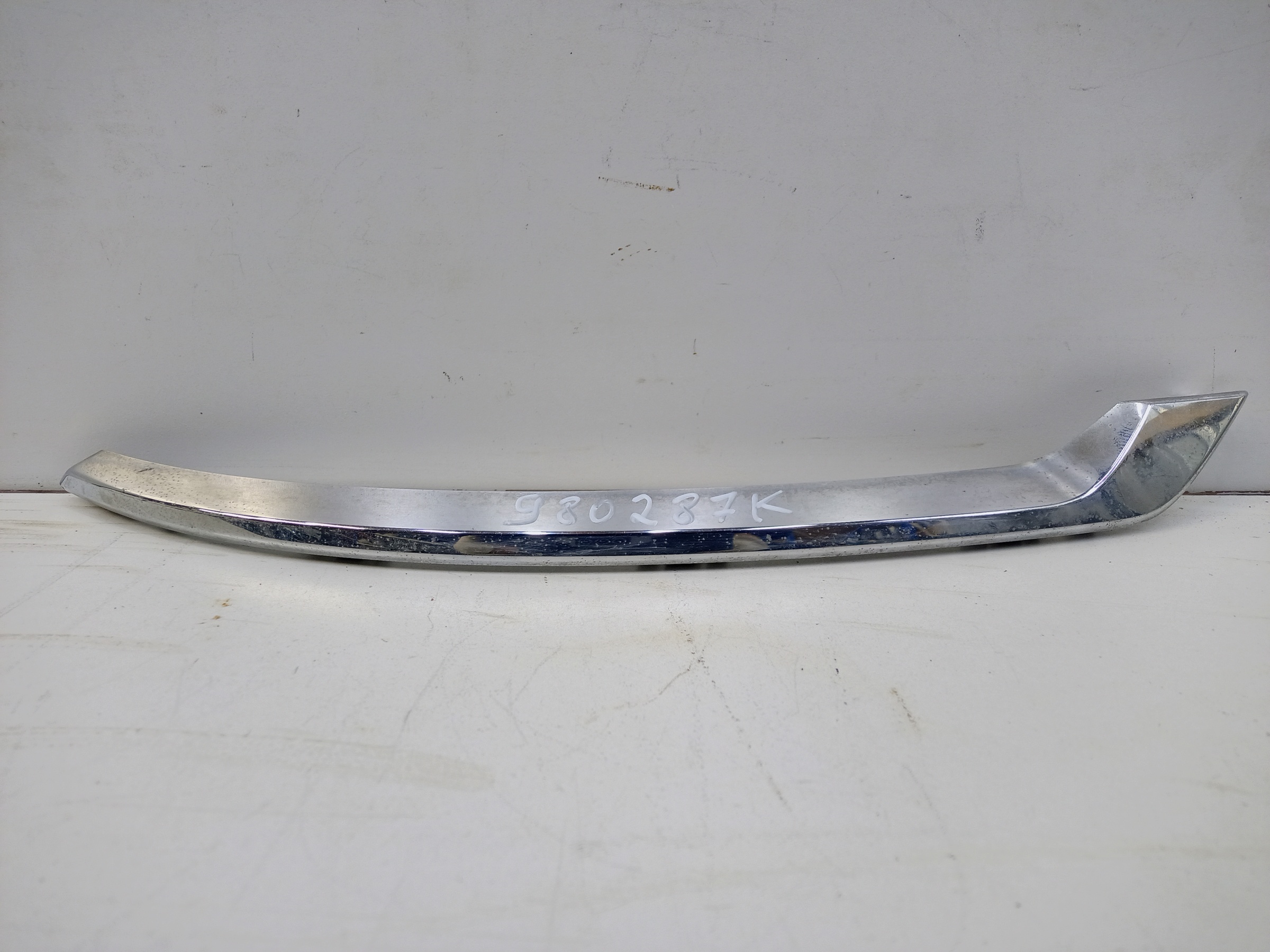 Накладка хром заднего бампера левая Volvo XC90 2