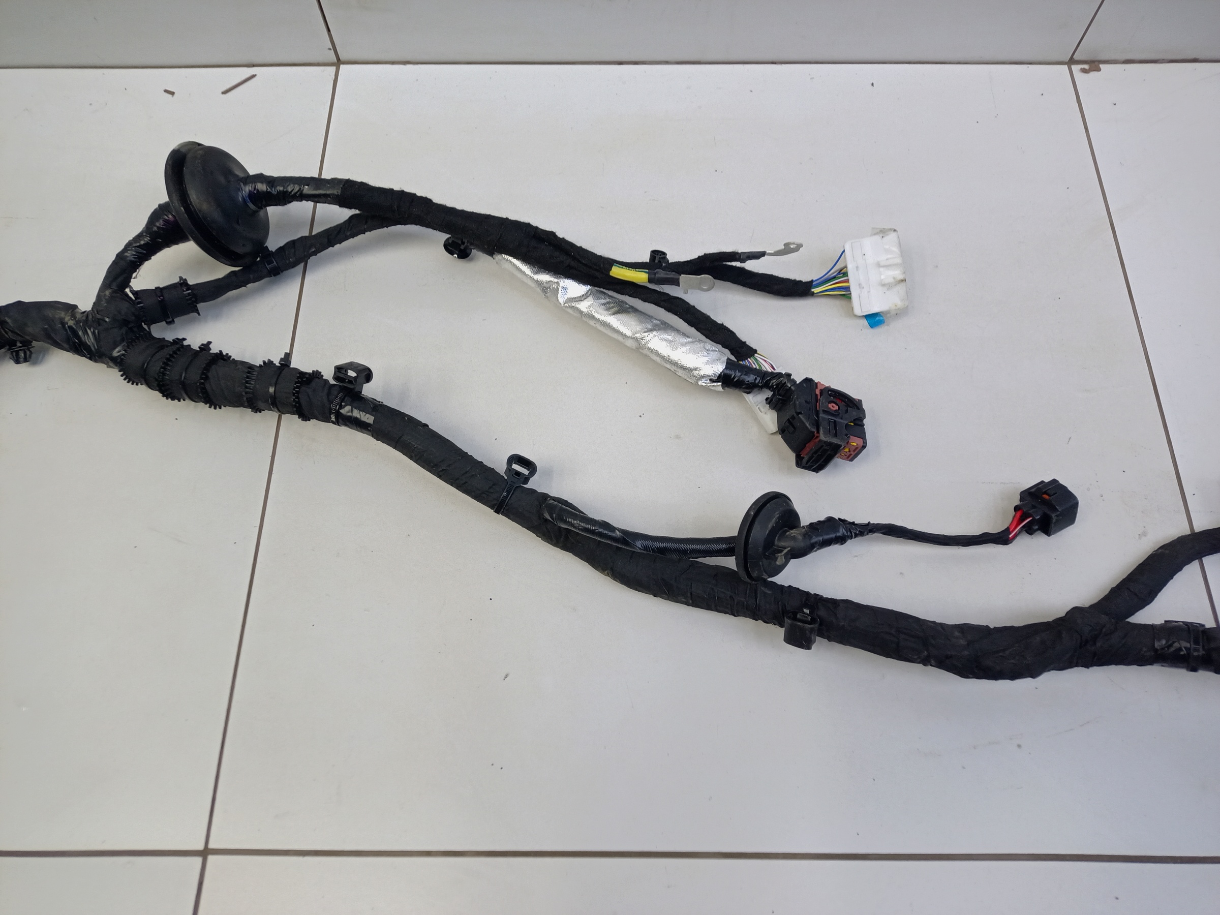 Проводка моторного отсека Tank 500