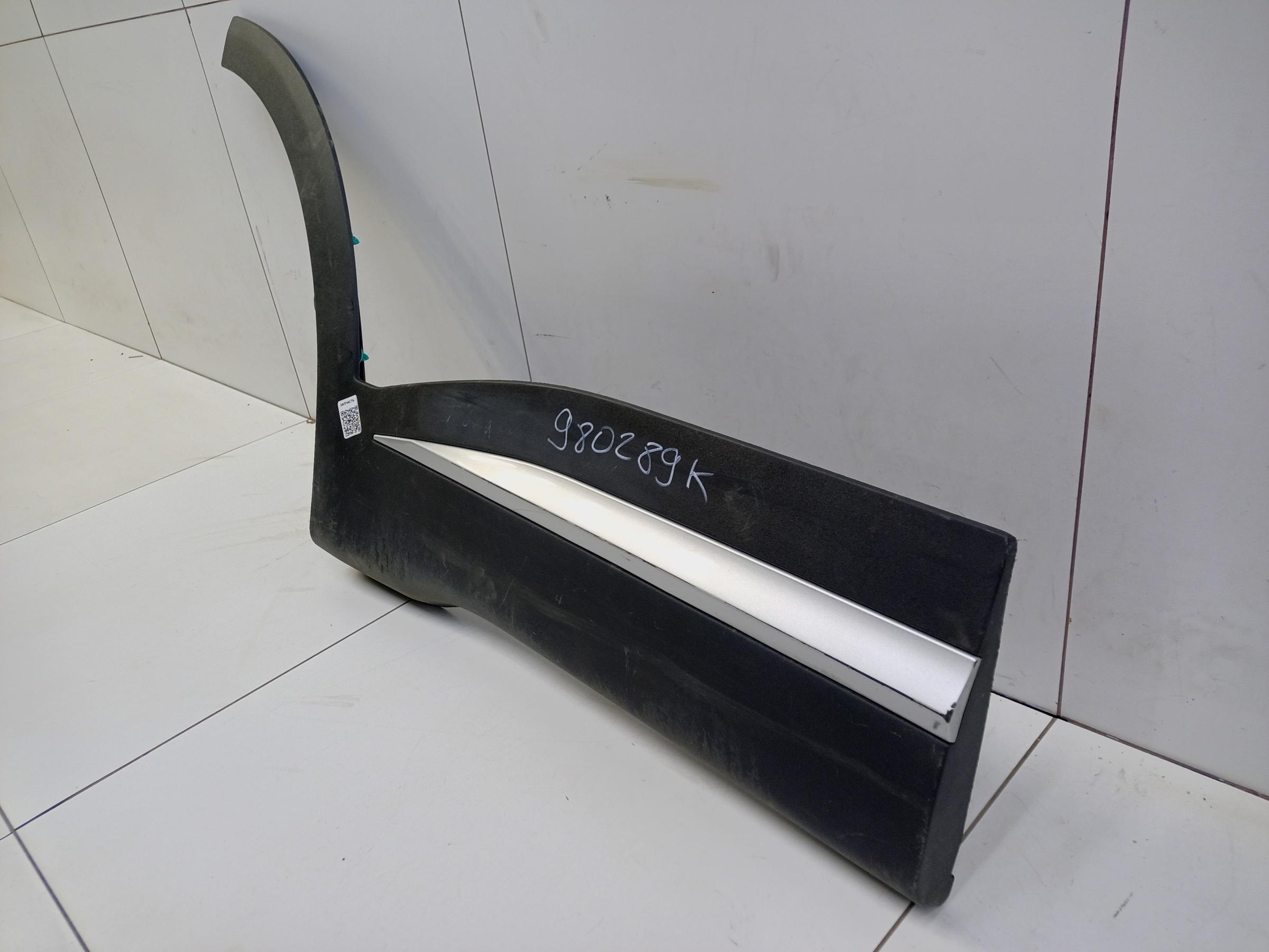 Накладка двери задней правой Chery Tiggo 7