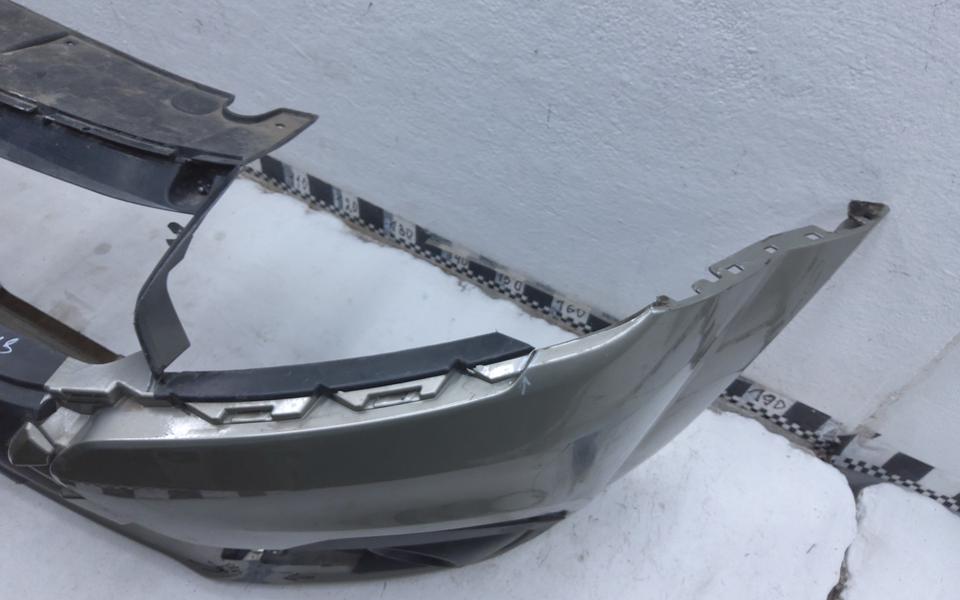 Бампер передний Lada Largus 1 Restail