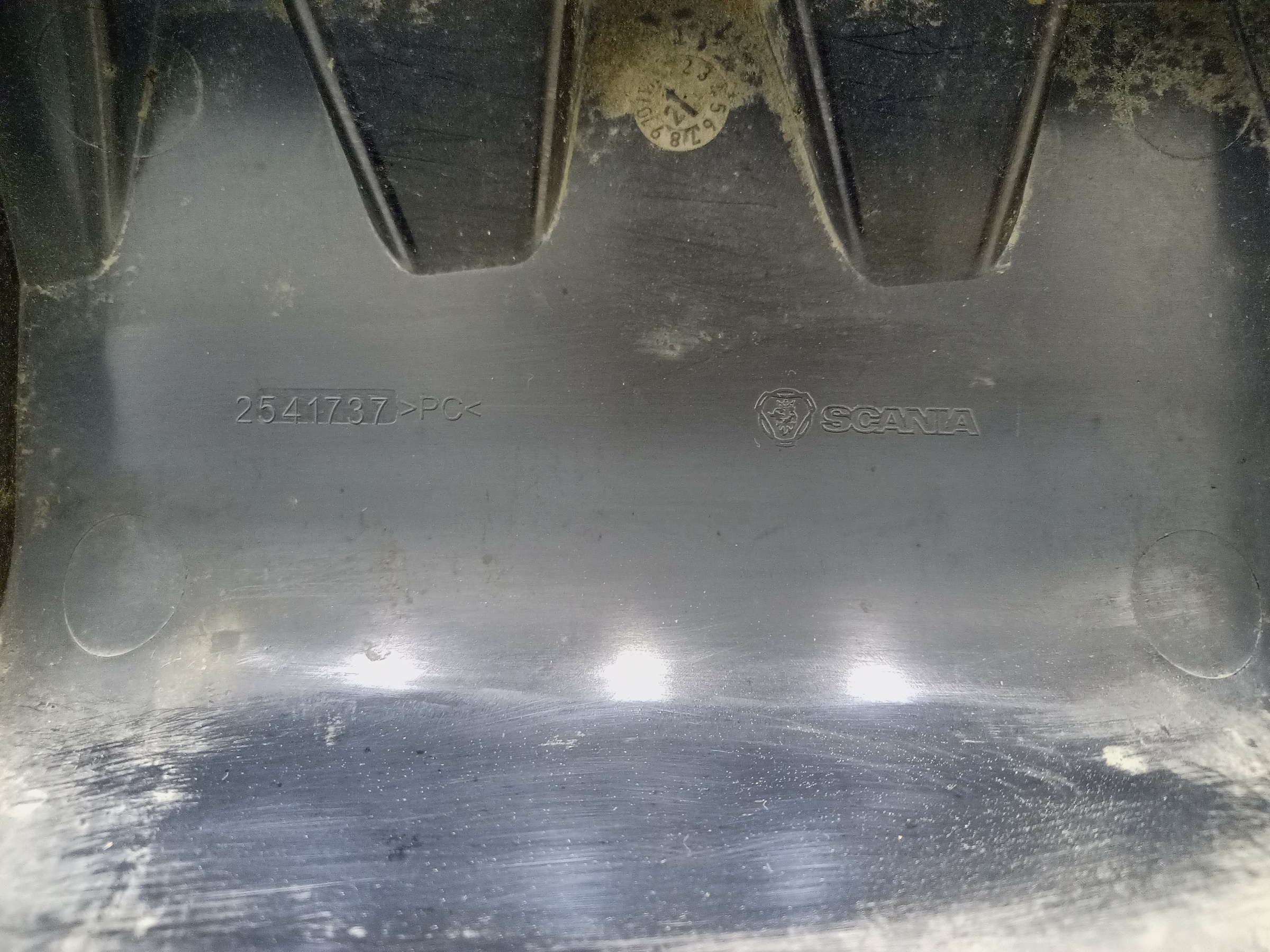 Козырек солнцезащитный Scania 6 Series