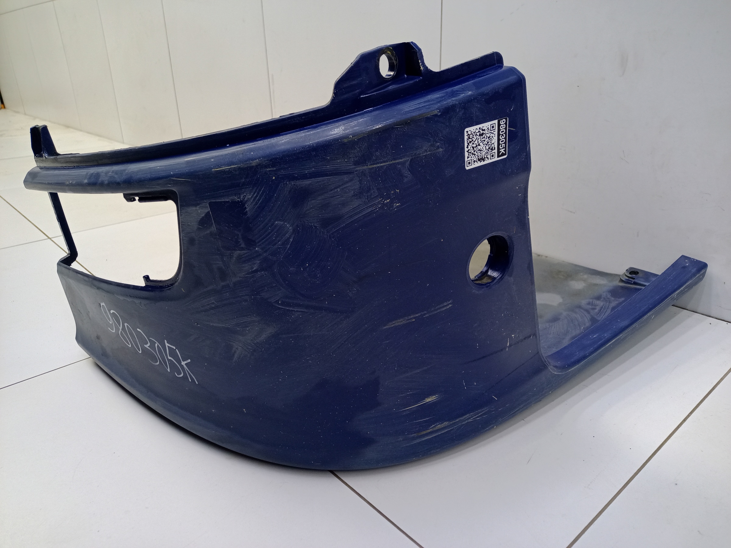 Бампер передний левая часть Scania 6 S Series