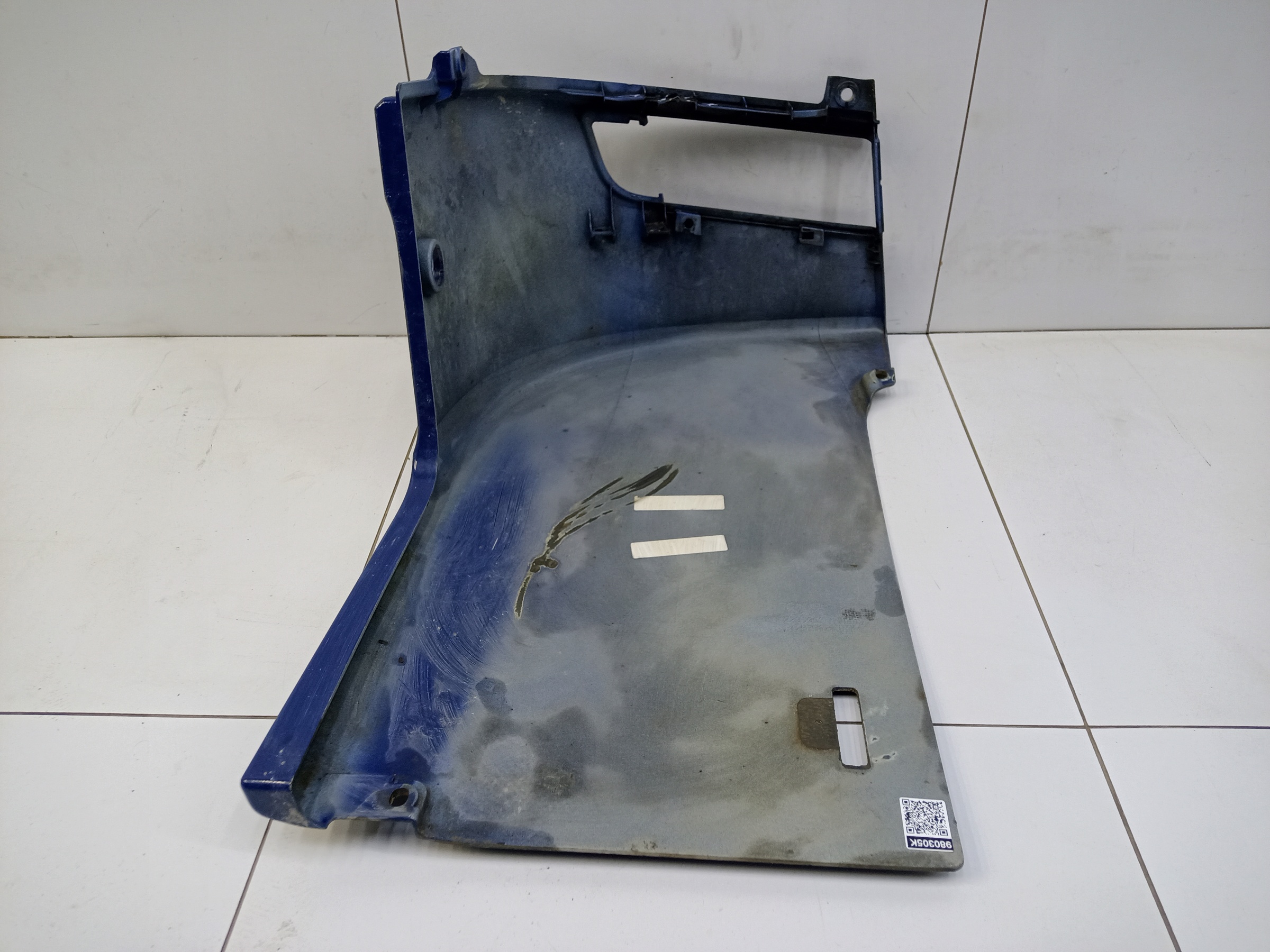 Бампер передний левая часть Scania 6 S Series