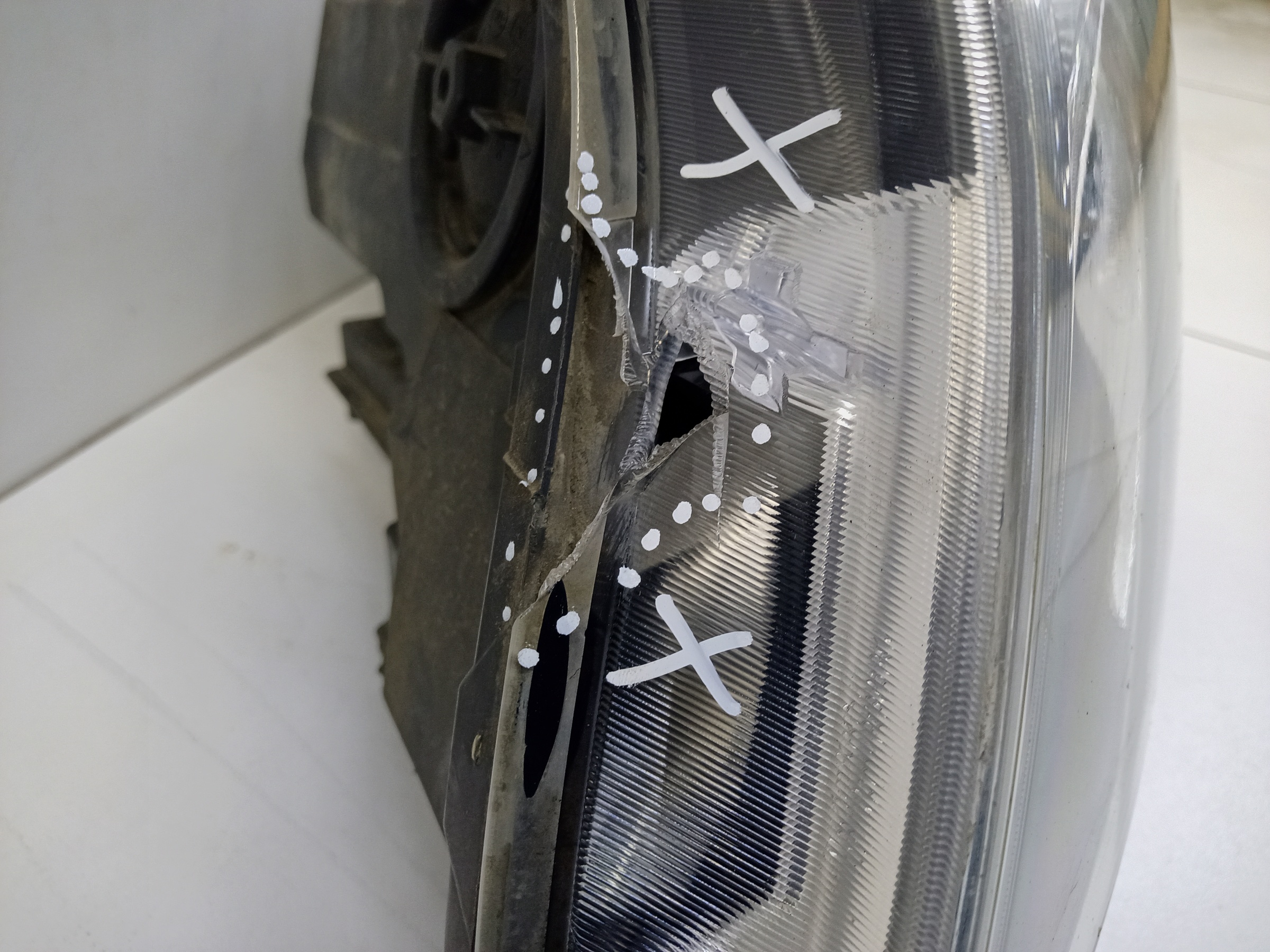 Фара передняя левая Mercedes Benz Vito W447 LED