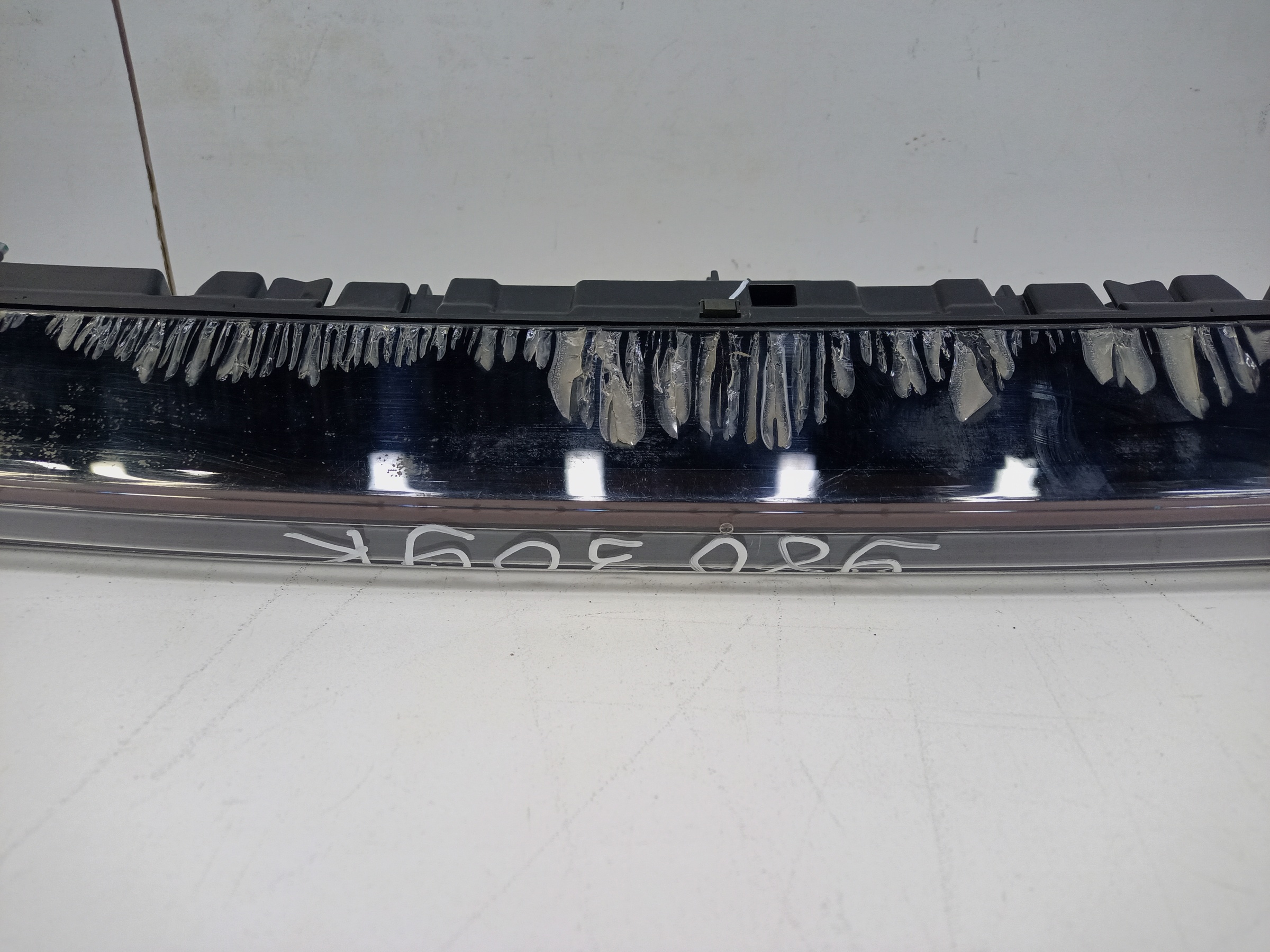 Фонарь задний центральный Geely Preface