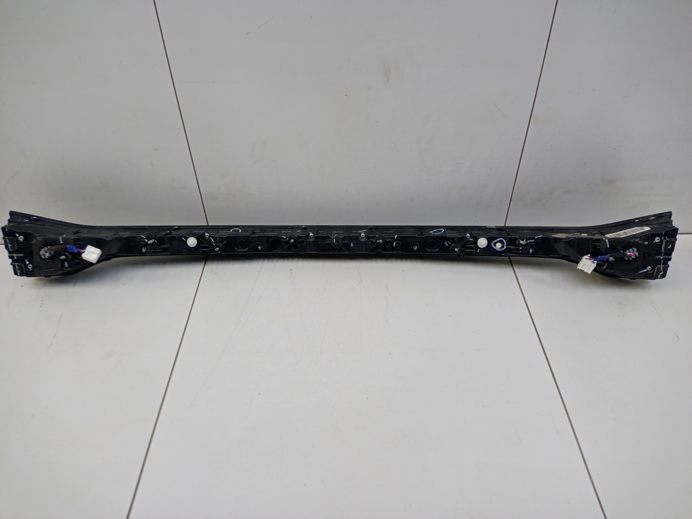 Фонарь задний центральный Geely Preface