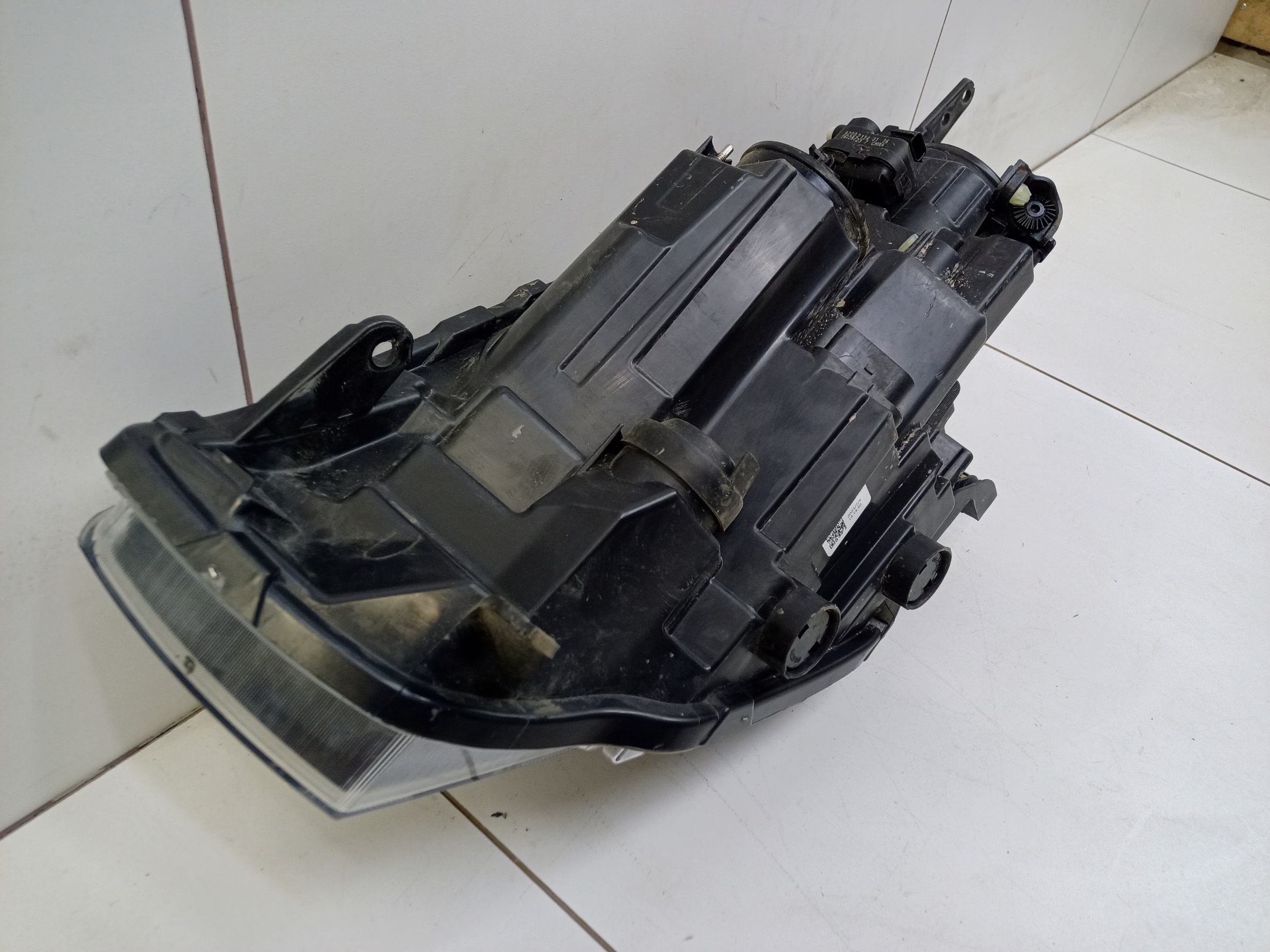 Фара передняя правая Chery Tiggo 4 Pro галоген линза