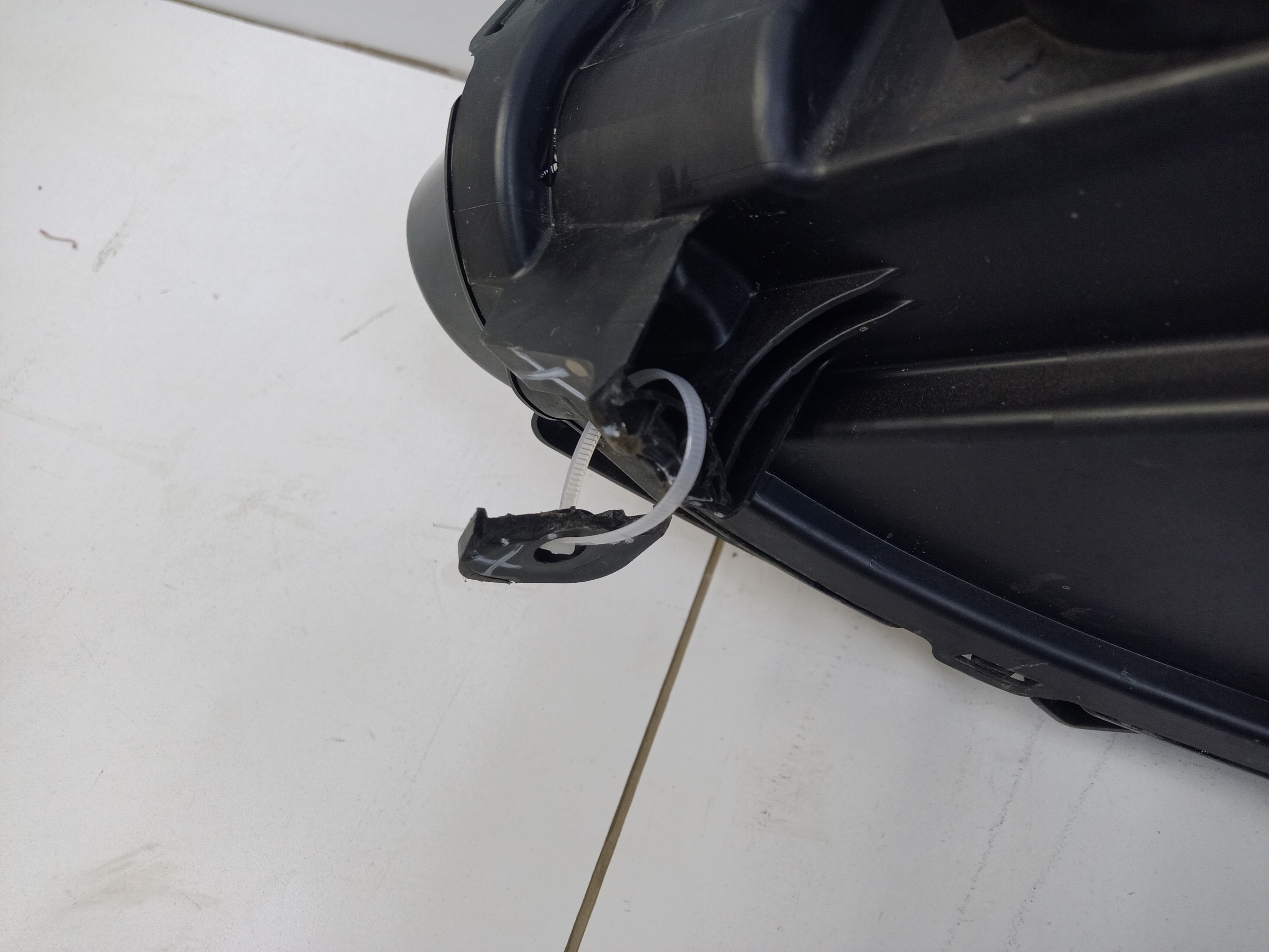 Фара передняя правая Geely Preface LED