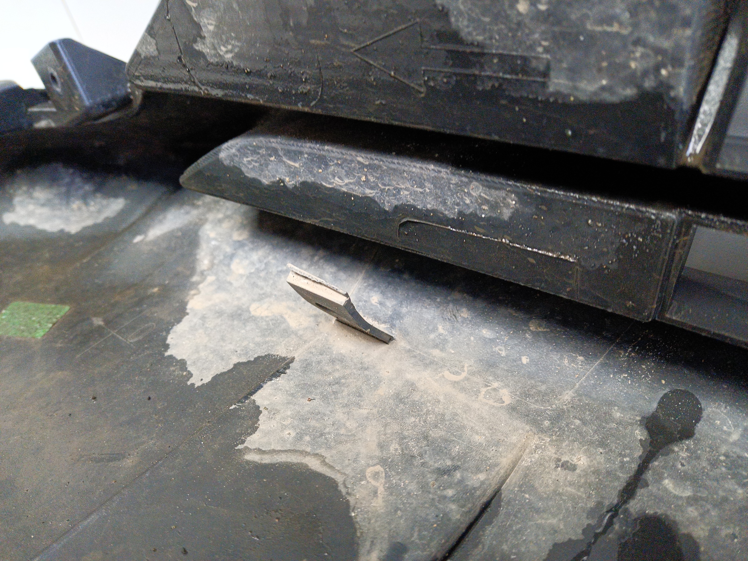 Юбка переднего бампера  Jetour X70 Plus Restail