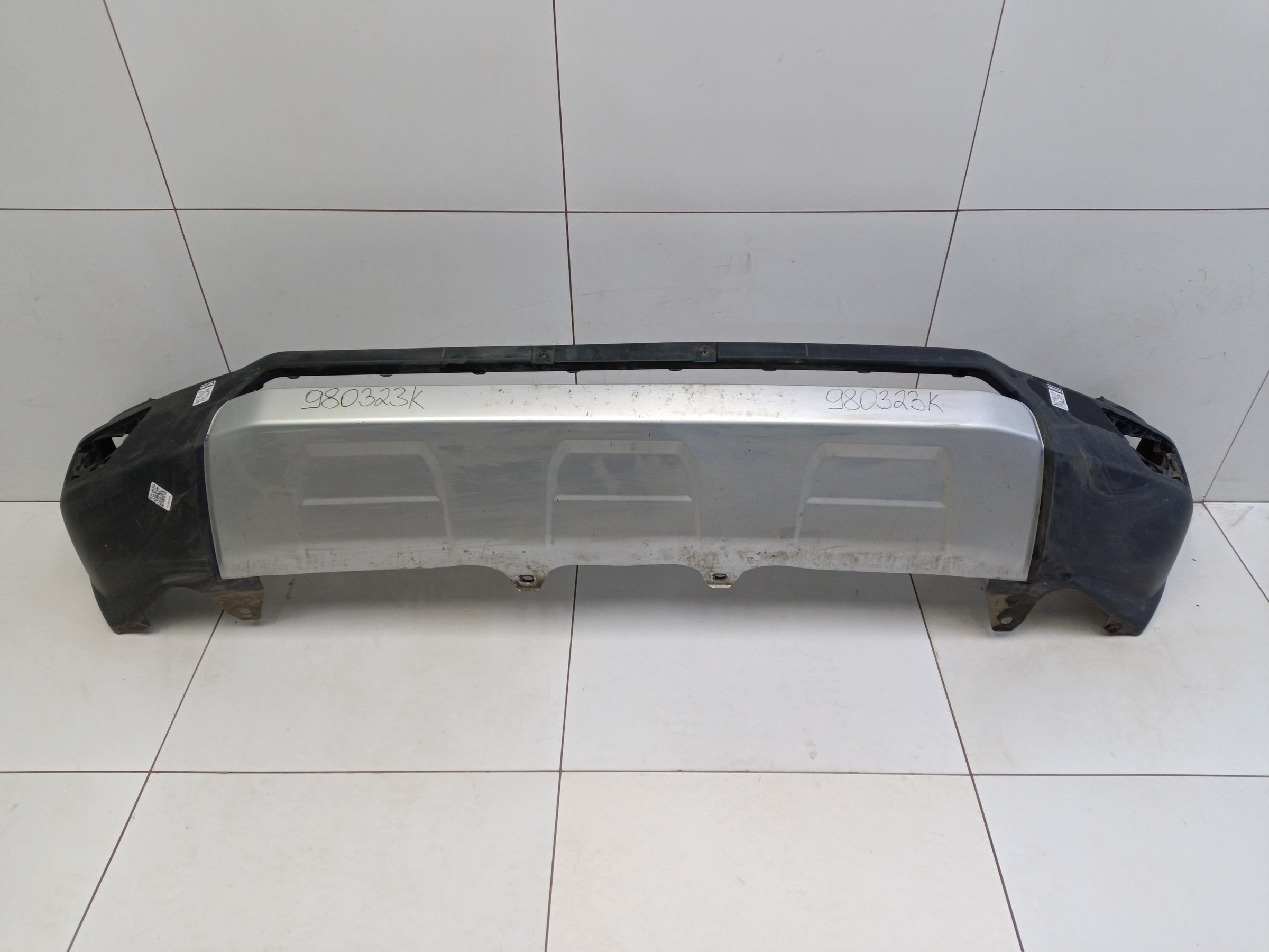 Юбка перeднегo бампера Toyota Land Cruiser 300  GR Sport