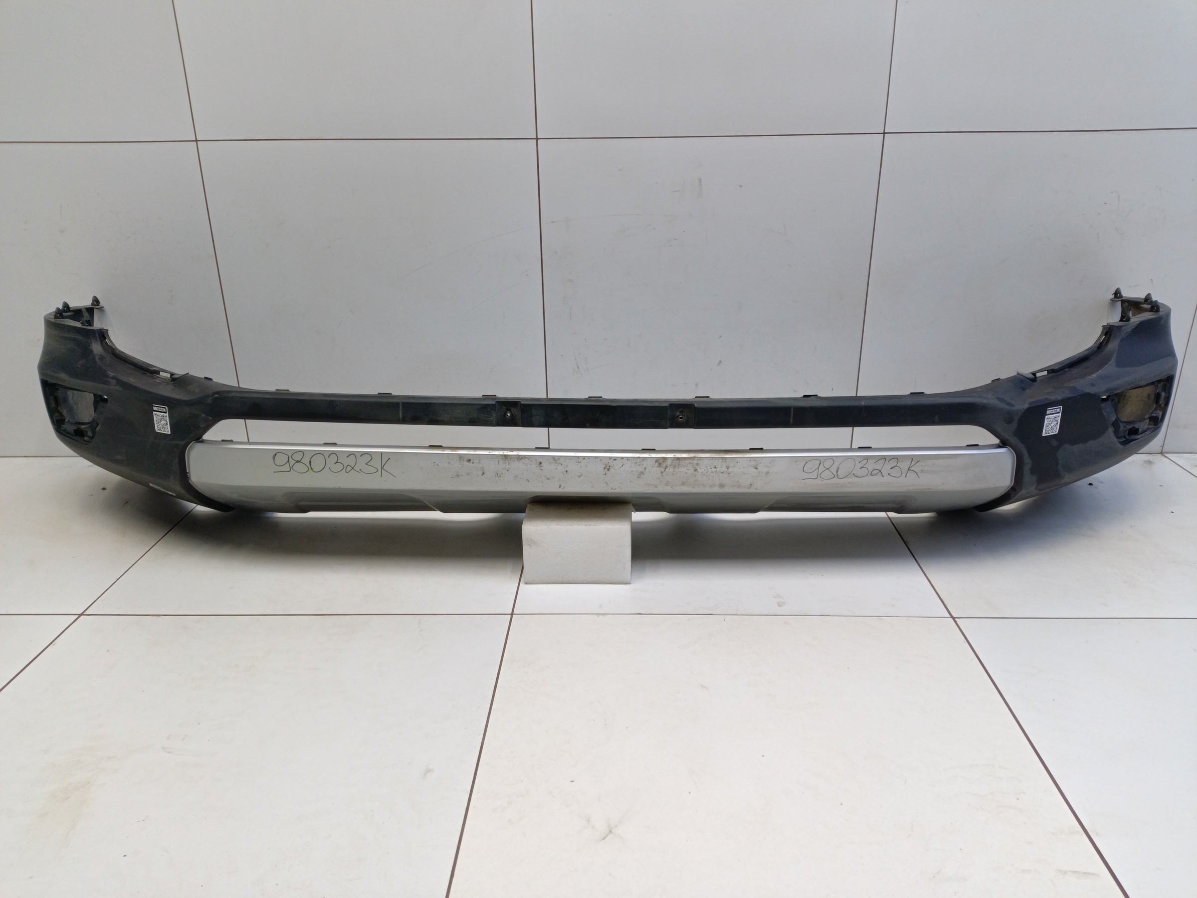 Юбка перeднегo бампера Toyota Land Cruiser 300  GR Sport