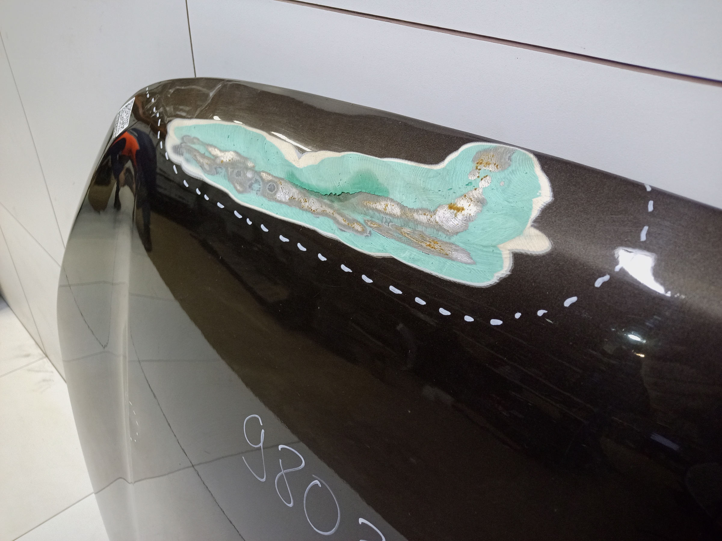 Капот Lada Vesta