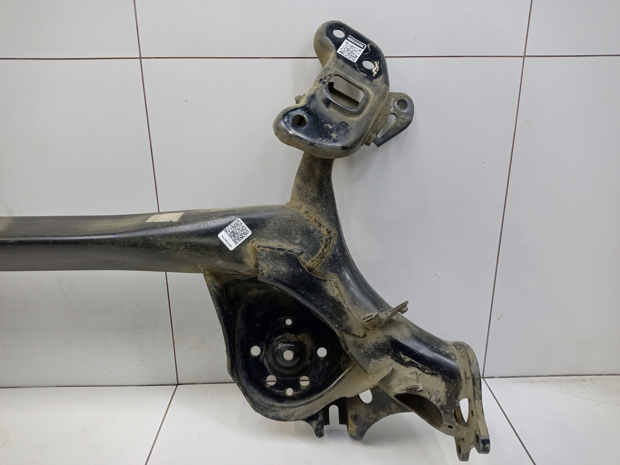 Балка задняя Geely Coolray Restail