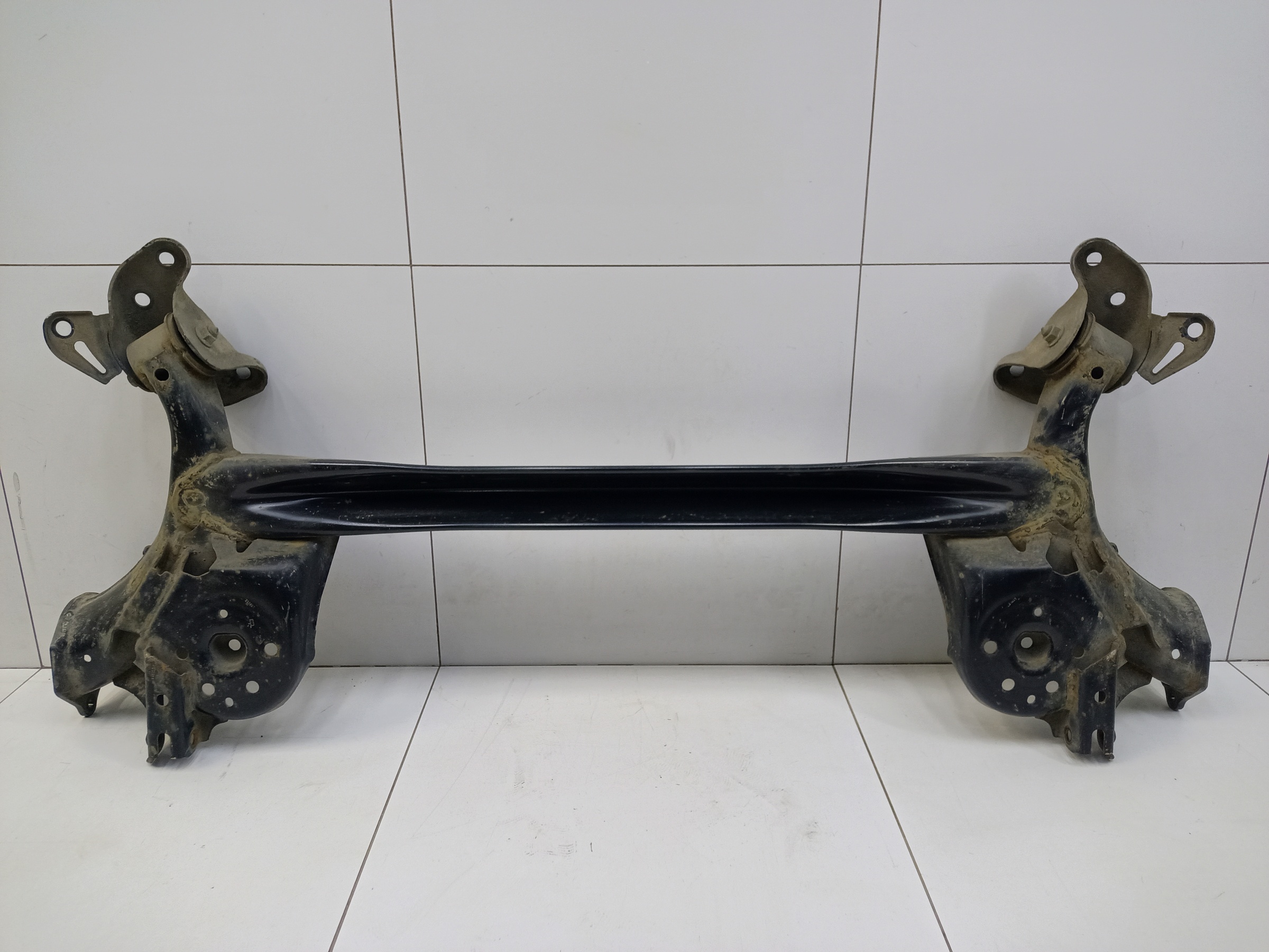 Балка задняя Geely Coolray Restail