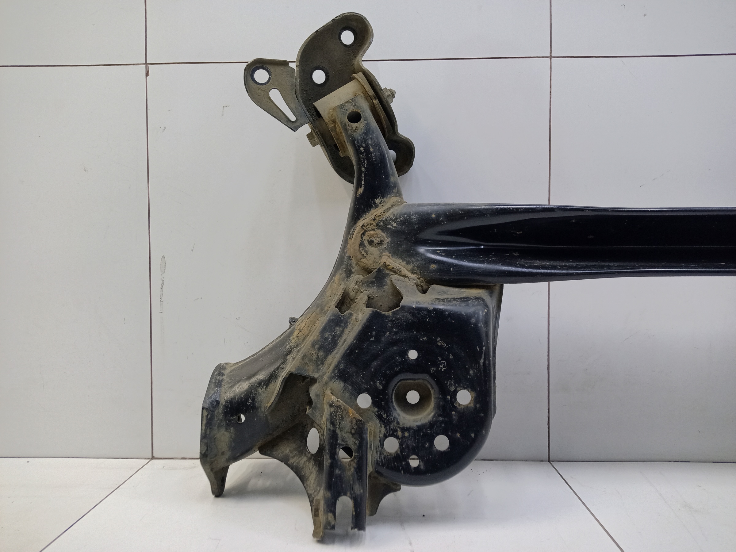 Балка задняя Geely Coolray Restail