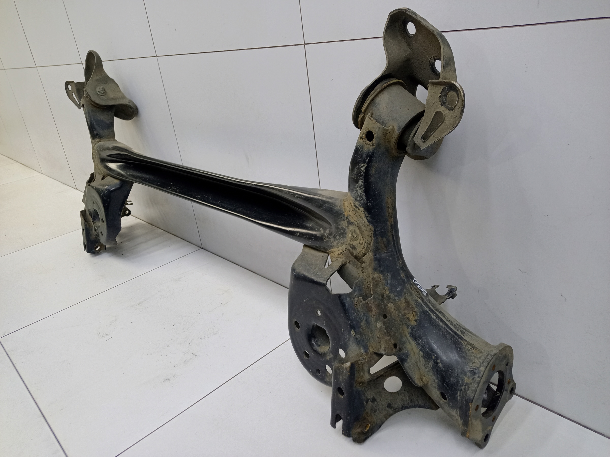 Балка задняя Geely Coolray Restail