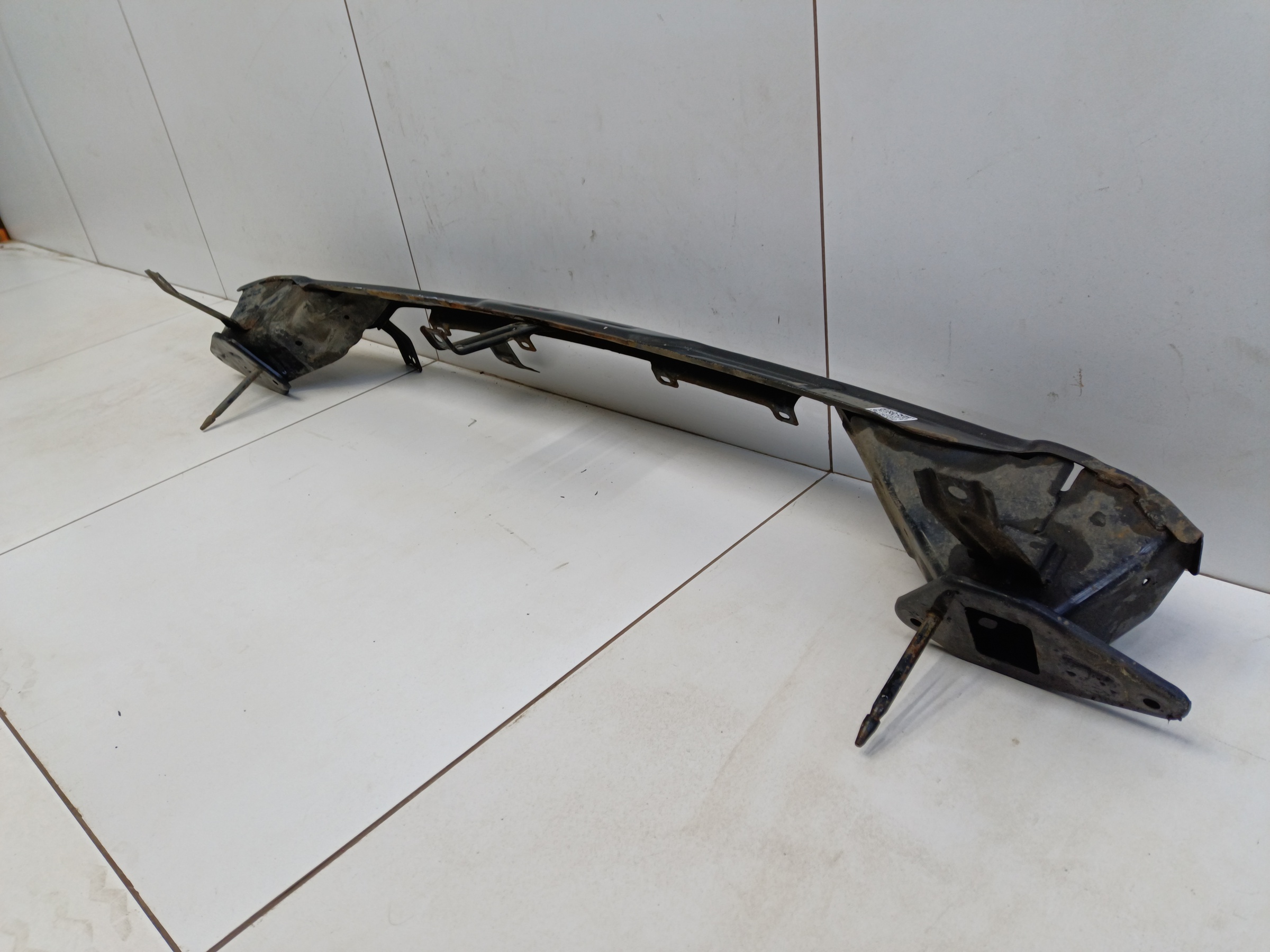 Усилитель заднего бампера Hyundai Creta 1