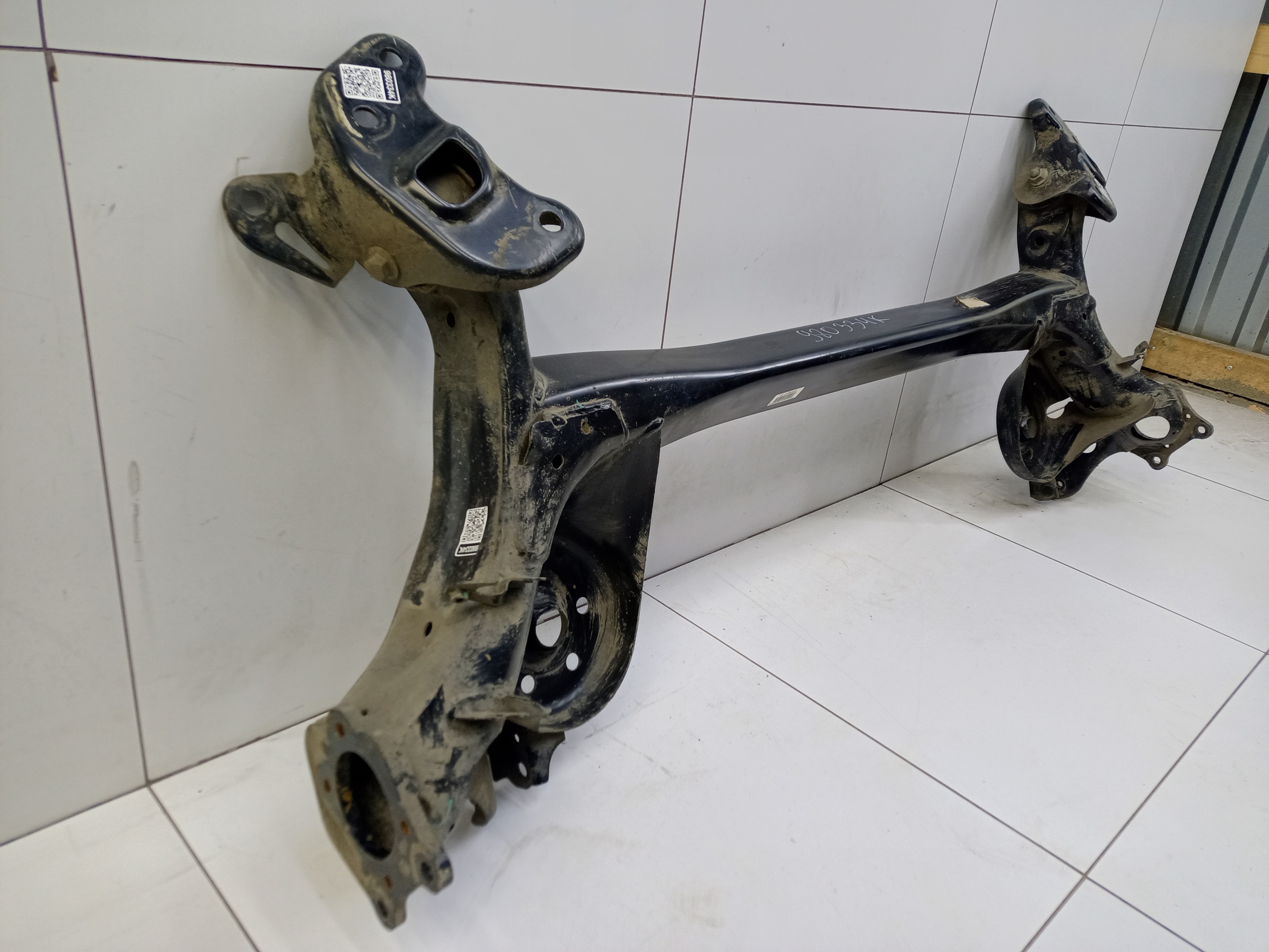 Балка задняя Geely Coolray