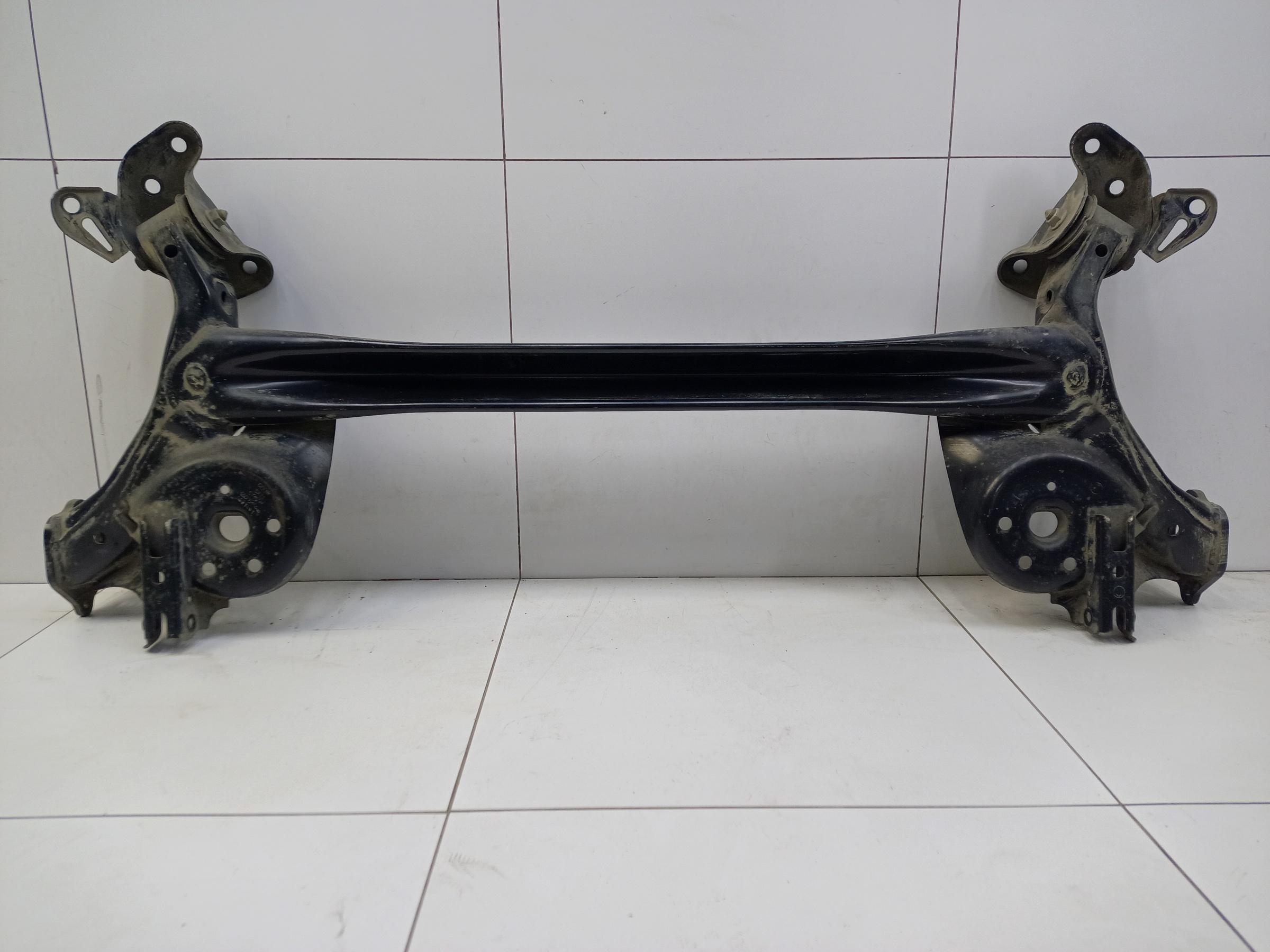 Балка задняя Geely Coolray