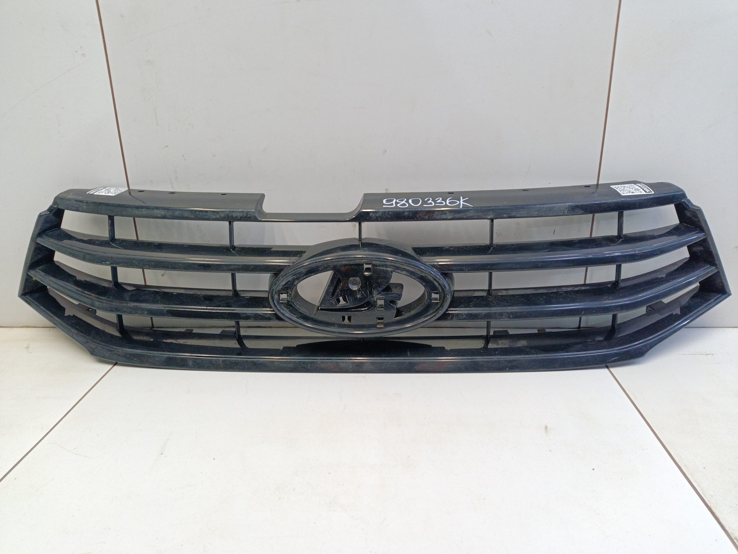 Решетка радиатора " Luxe " Lada Vesta