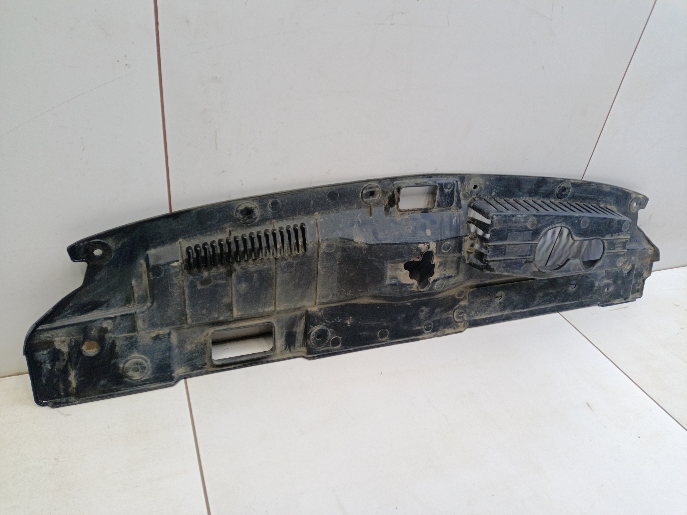 Накладка передней панели Mitsubishi Outlander 3 Restail